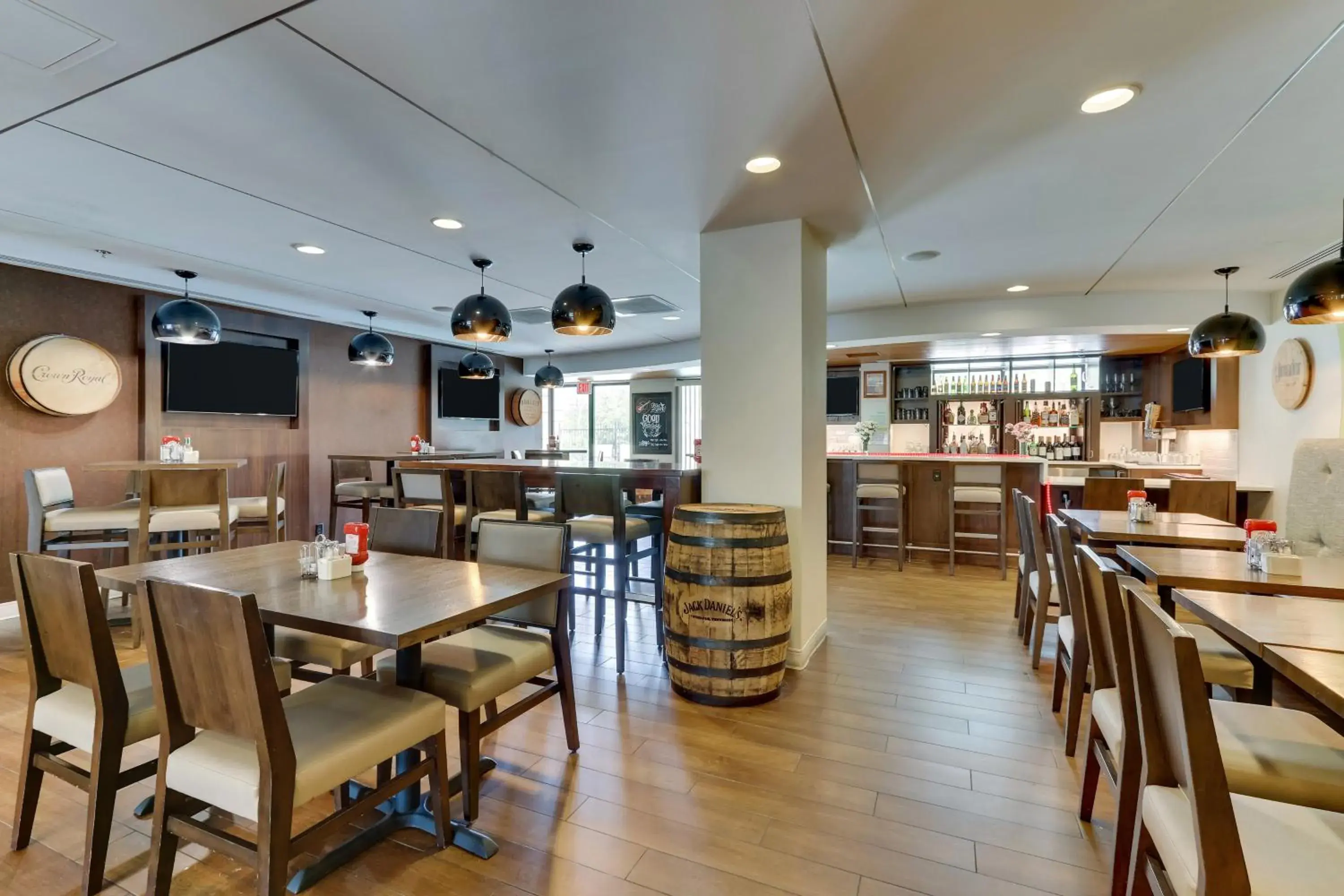 Restaurant/places to eat in Holiday Inn Franklin - Cool Springs by IHG Restaurant/places to eat in Holiday Inn Franklin - Cool Springs by IHG