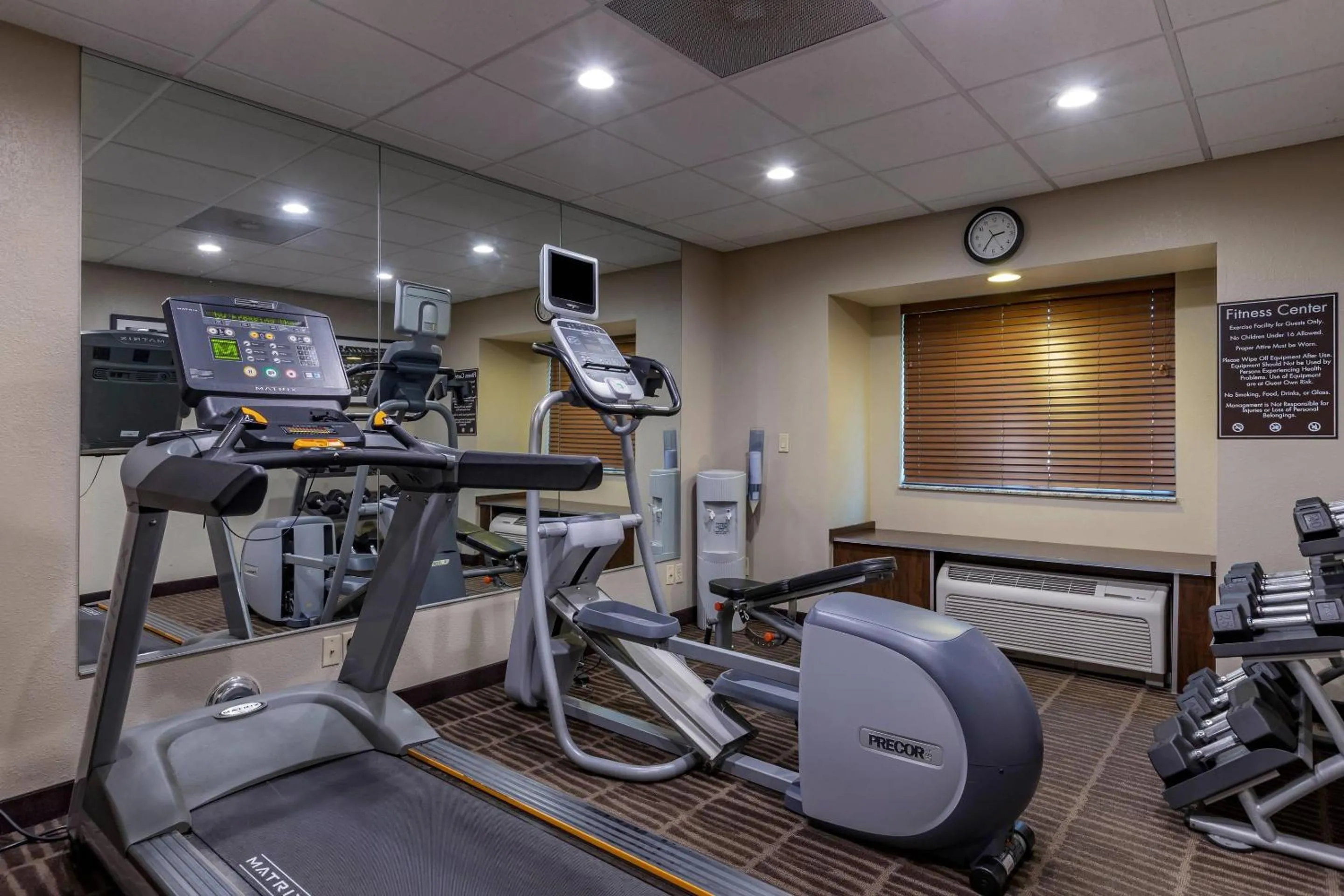 Fitness centre/facilities in Sleep Inn & Suites Kalamazoo Southwest