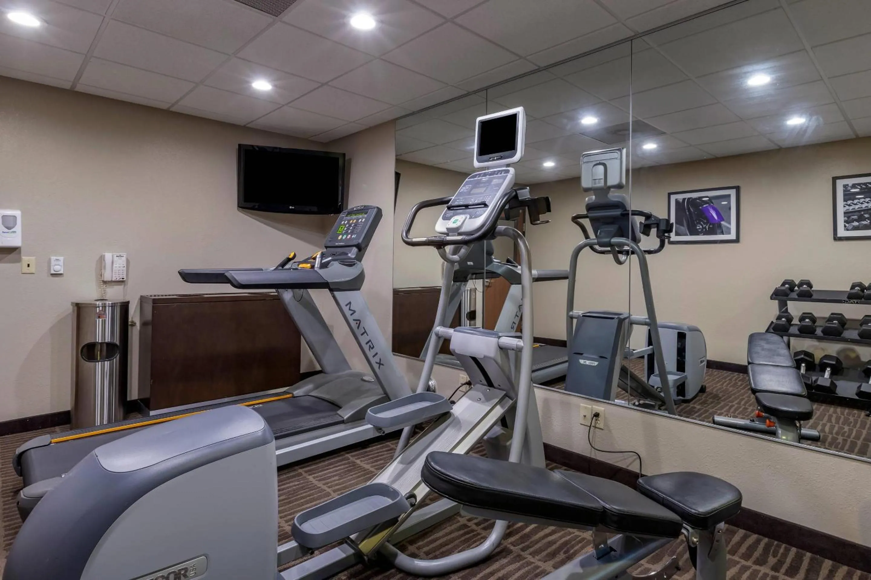 Fitness centre/facilities in Sleep Inn & Suites Kalamazoo Southwest