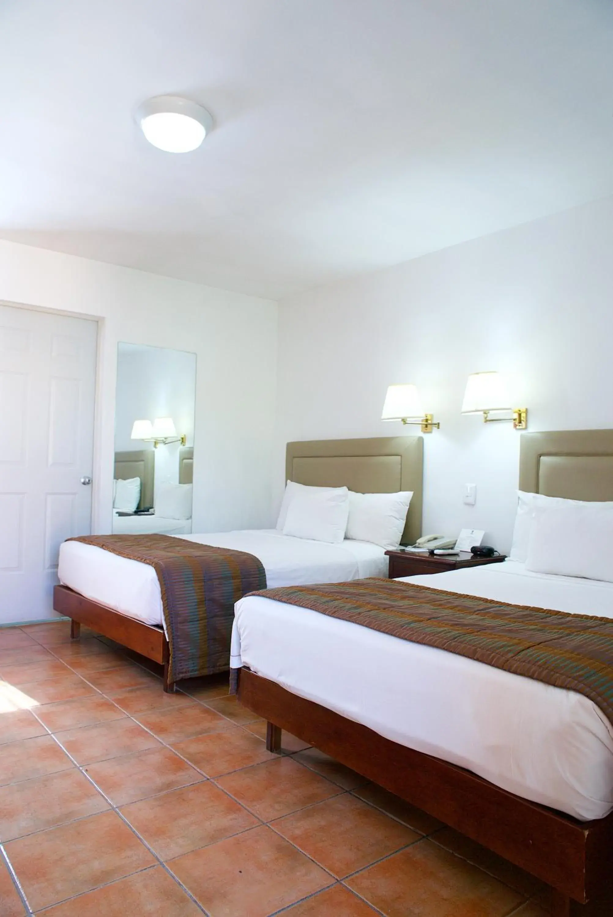 Property building, Bed in Best Western Saltillo Property building, Bed in Best Western Saltillo
