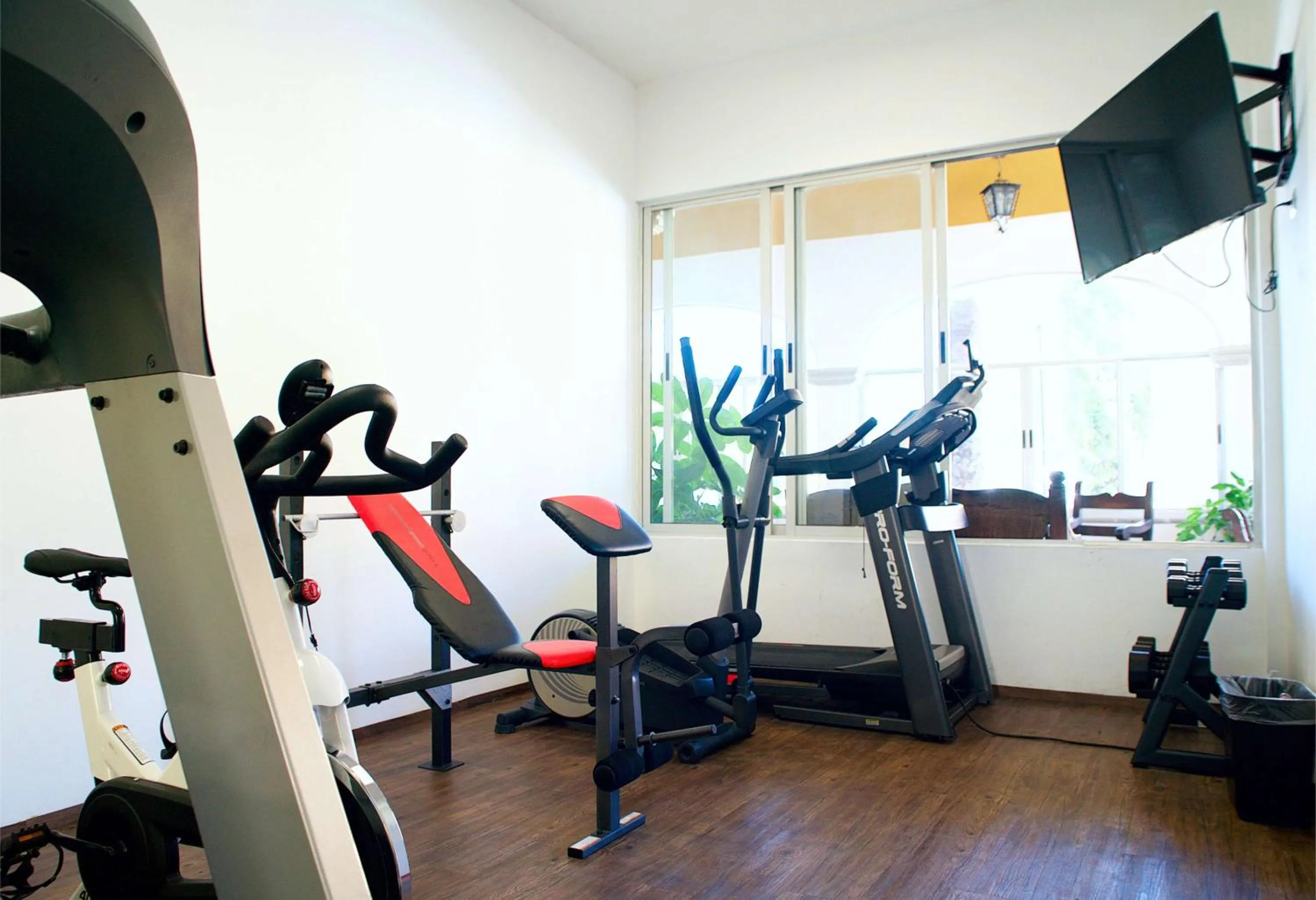 Fitness centre/facilities in Best Western Saltillo