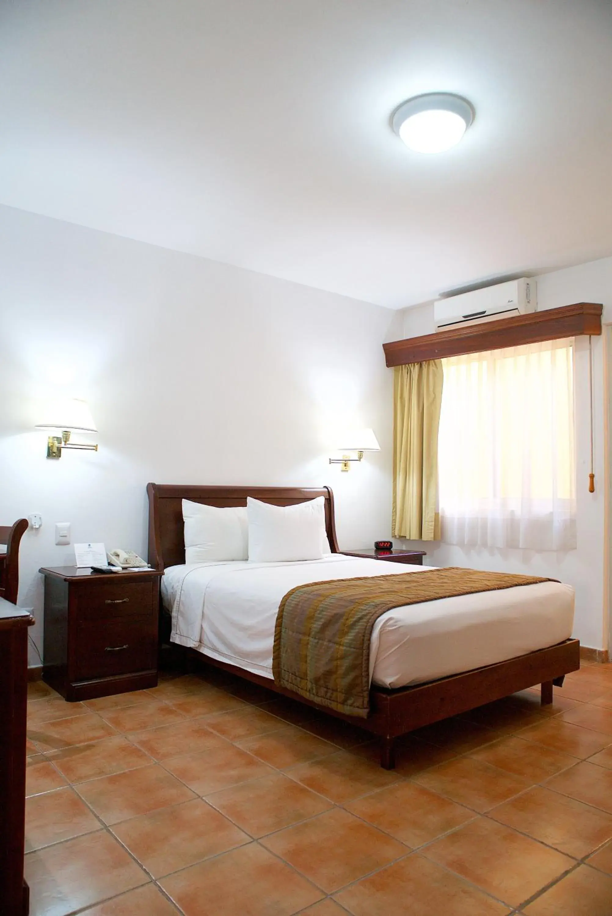 Bed in Best Western Saltillo Bed in Best Western Saltillo