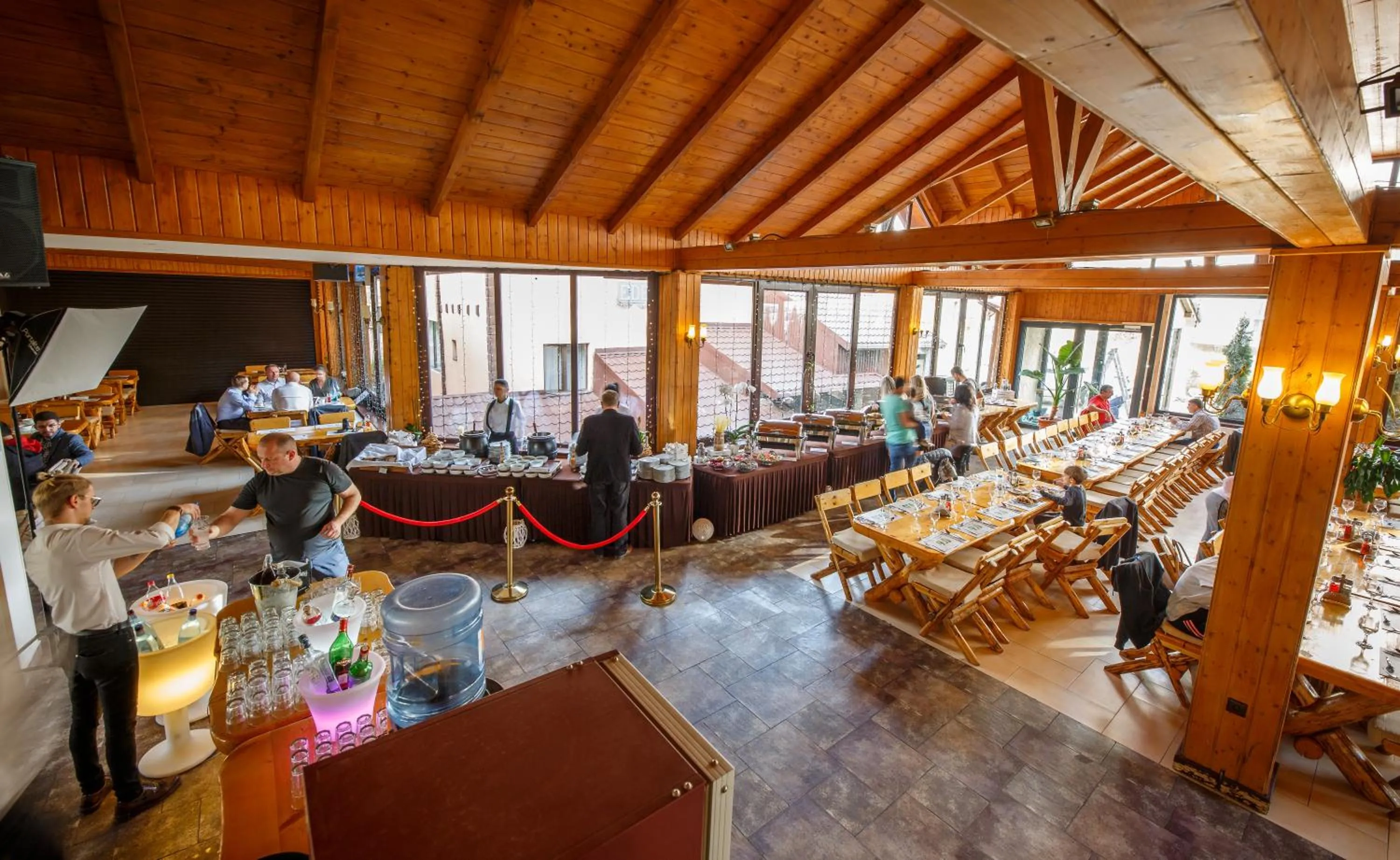 Restaurant/places to eat in Eden Grand Resort