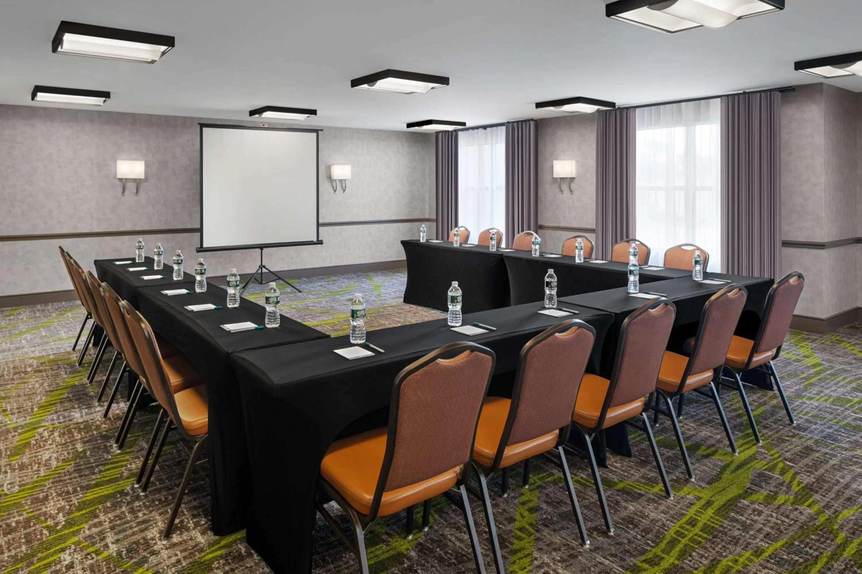 Meeting/conference room in Homewood Suites by Hilton Carle Place - Garden City, NY