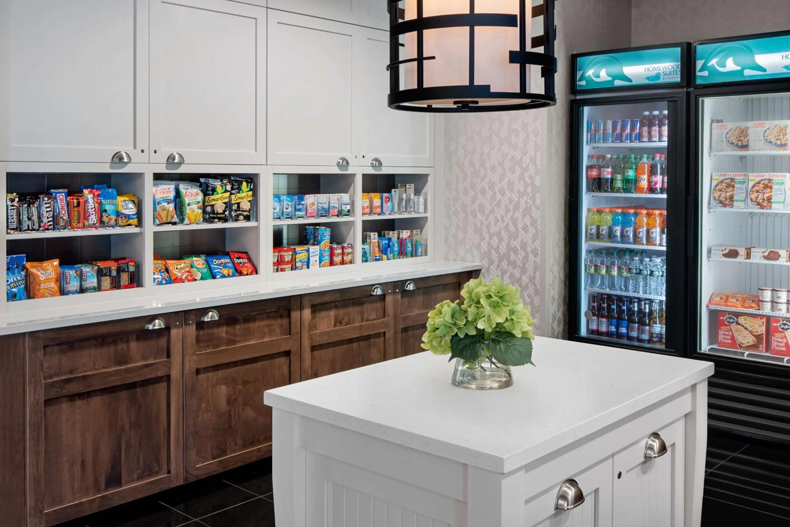 Restaurant/places to eat in Homewood Suites by Hilton Carle Place - Garden City, NY