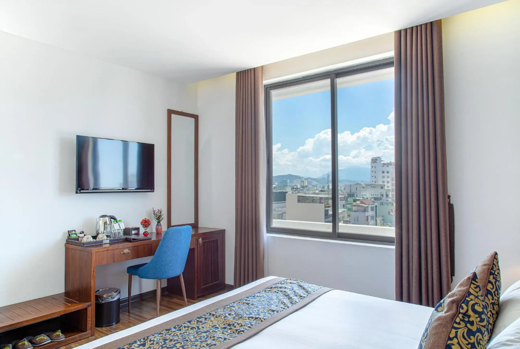 View (from property/room), Bed in Dong Duong Hotel & Suites - City Central - Afternoon Tea Inclusive View (from property/room), Bed in Dong Duong Hotel & Suites - City Central - Afternoon Tea Inclusive