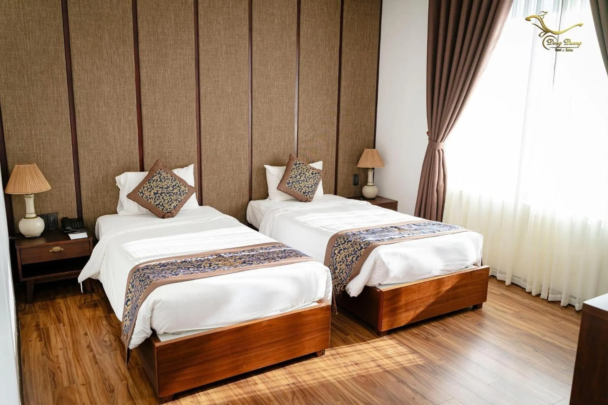 Bed in Dong Duong Hotel & Suites - City Central - Afternoon Tea Inclusive