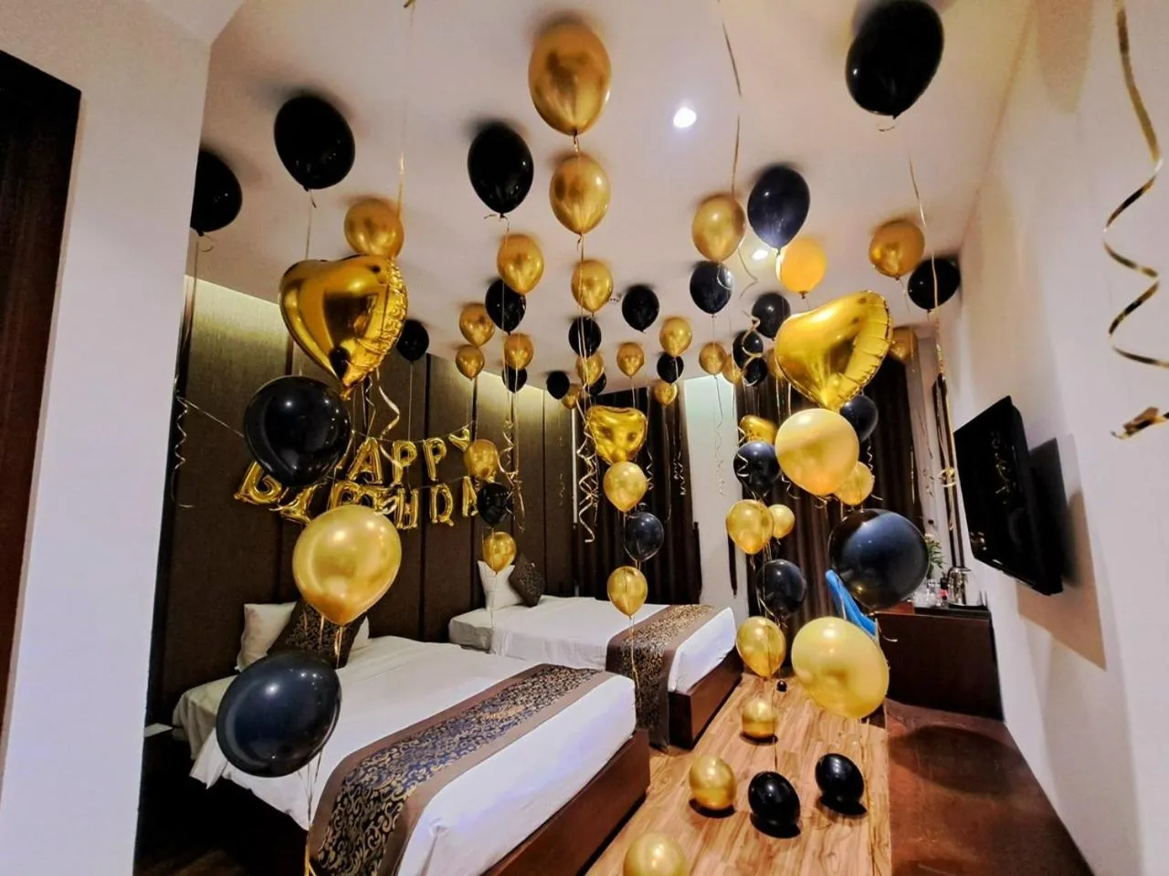 Bedroom in Dong Duong Hotel & Suites - City Central - Afternoon Tea Inclusive