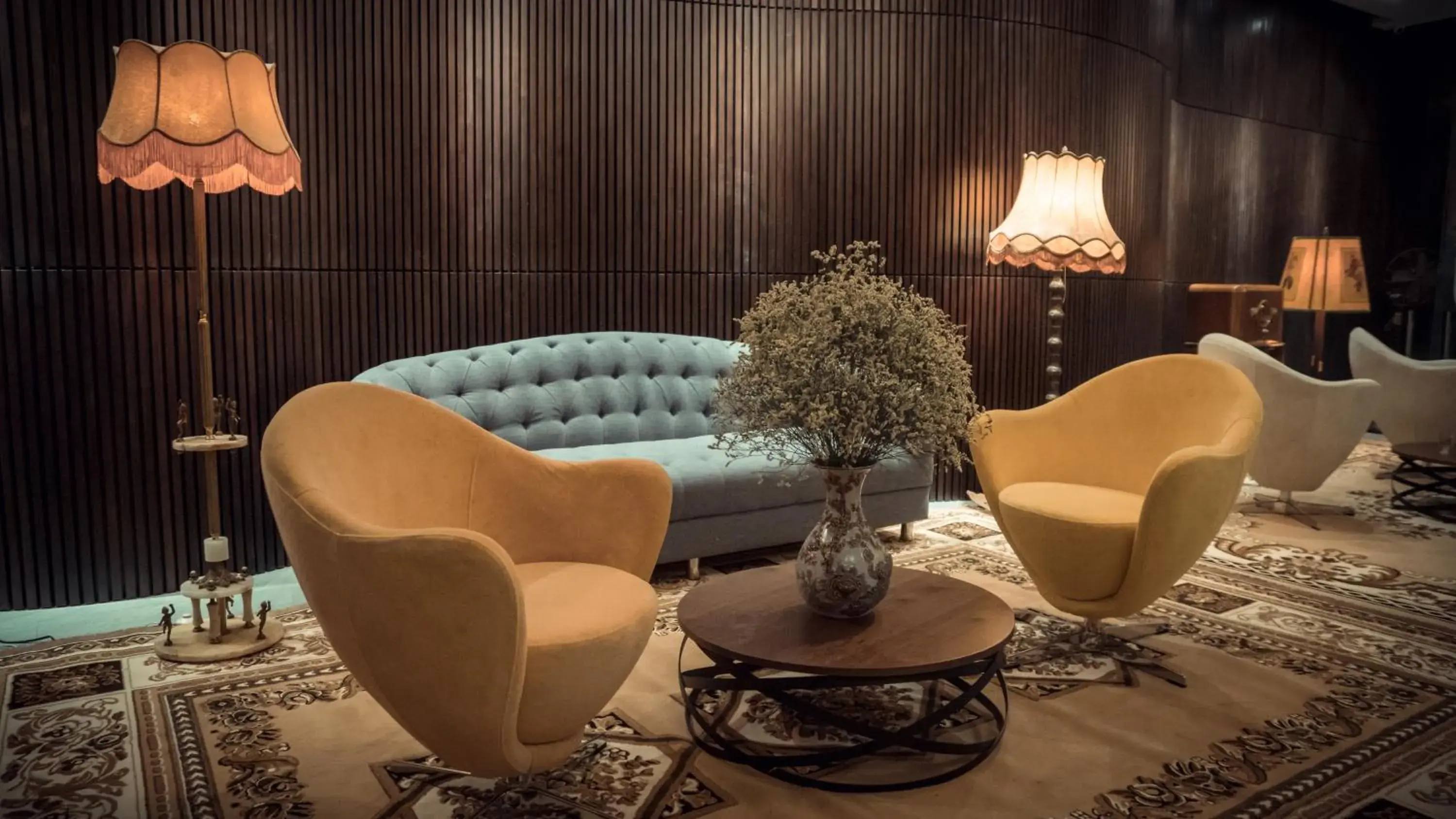 Restaurant/places to eat in Dong Duong Hotel & Suites - City Central - Afternoon Tea Inclusive Restaurant/places to eat in Dong Duong Hotel & Suites - City Central - Afternoon Tea Inclusive