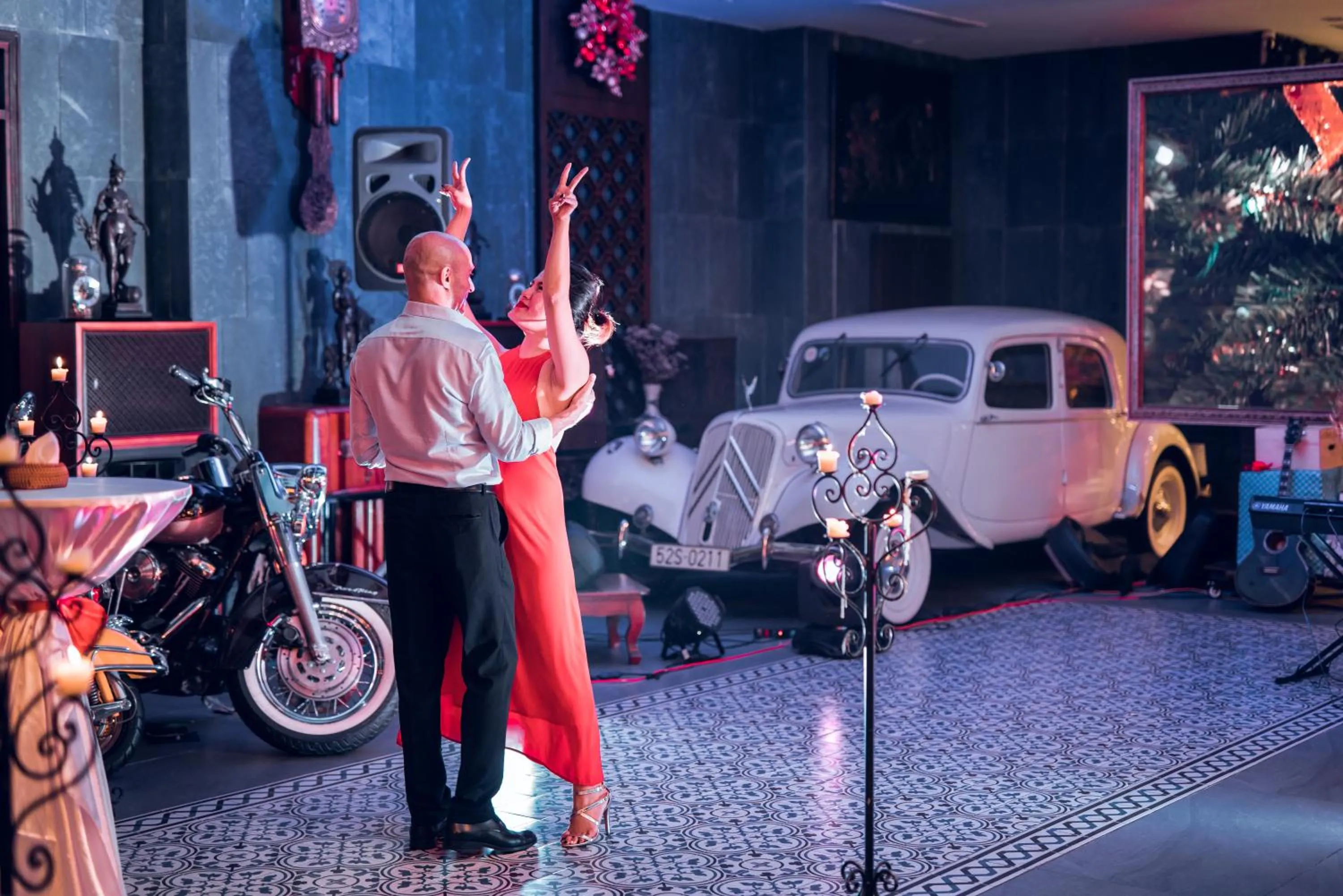 People in Dong Duong Hotel & Suites - City Central - Afternoon Tea Inclusive