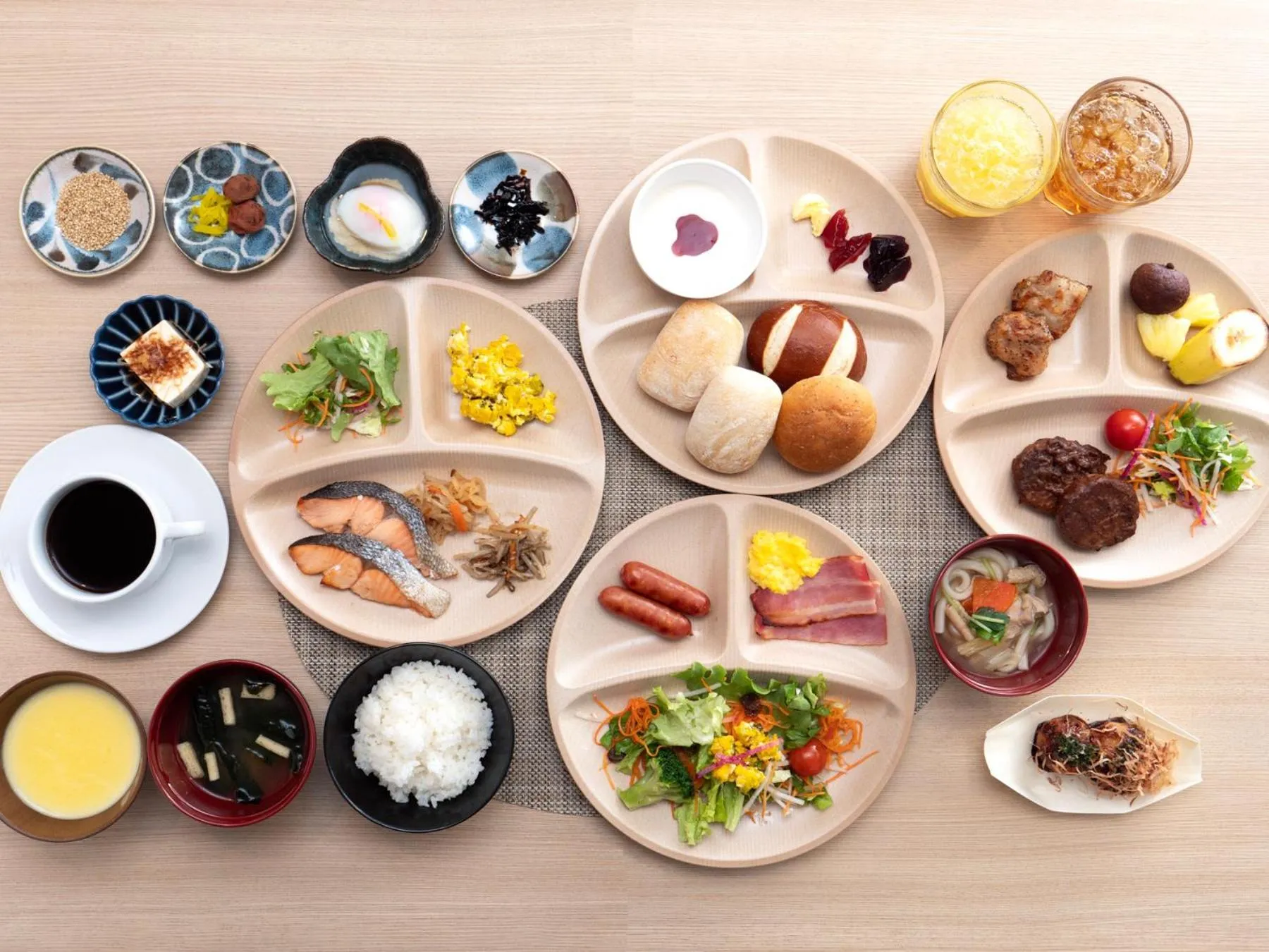 Food and drinks in Super Hotel Osaka Natural Hot Springs