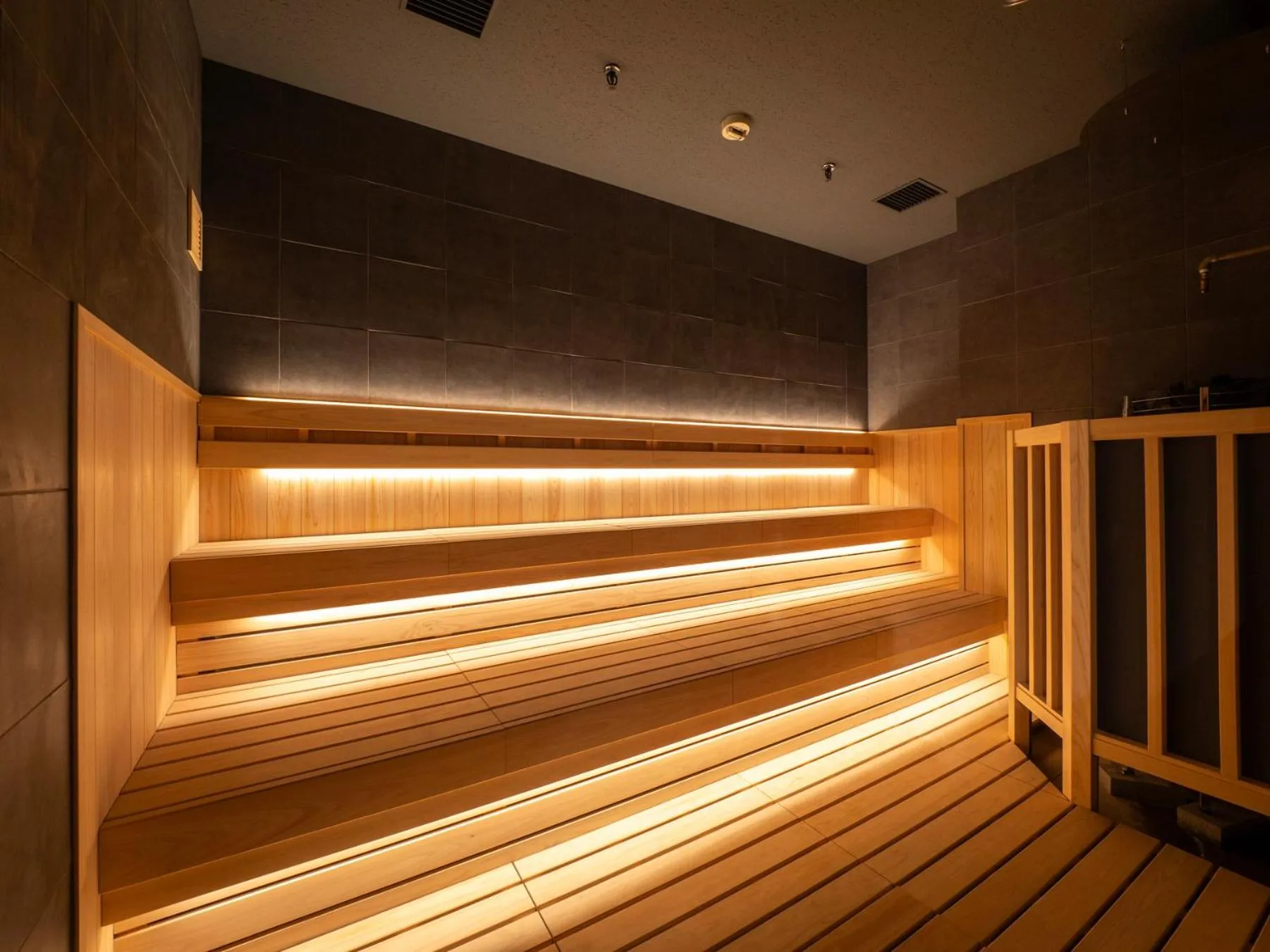 Super Hotel Osaka Natural Hot Springs