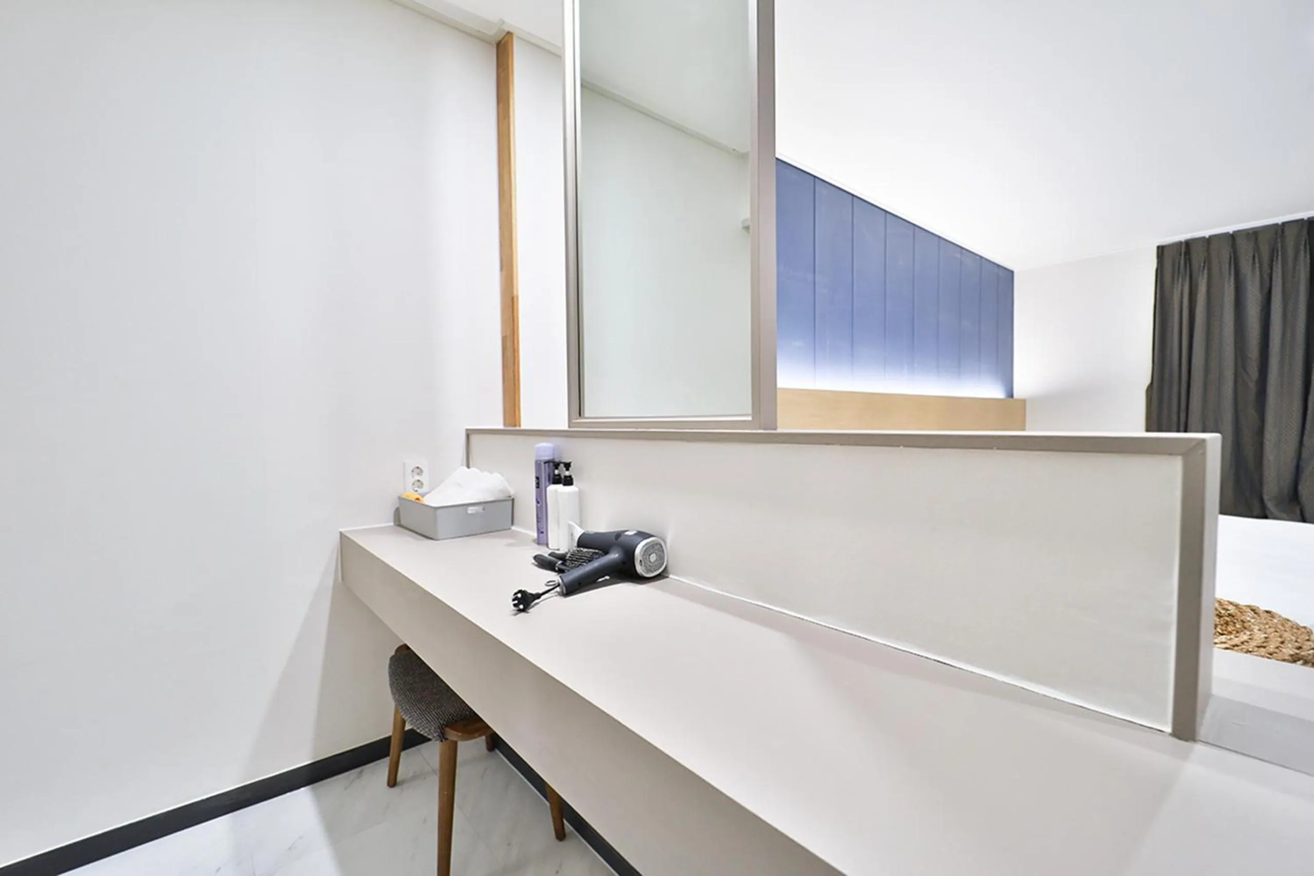 Bedroom in Calm Rest Hotel Busan Sasang