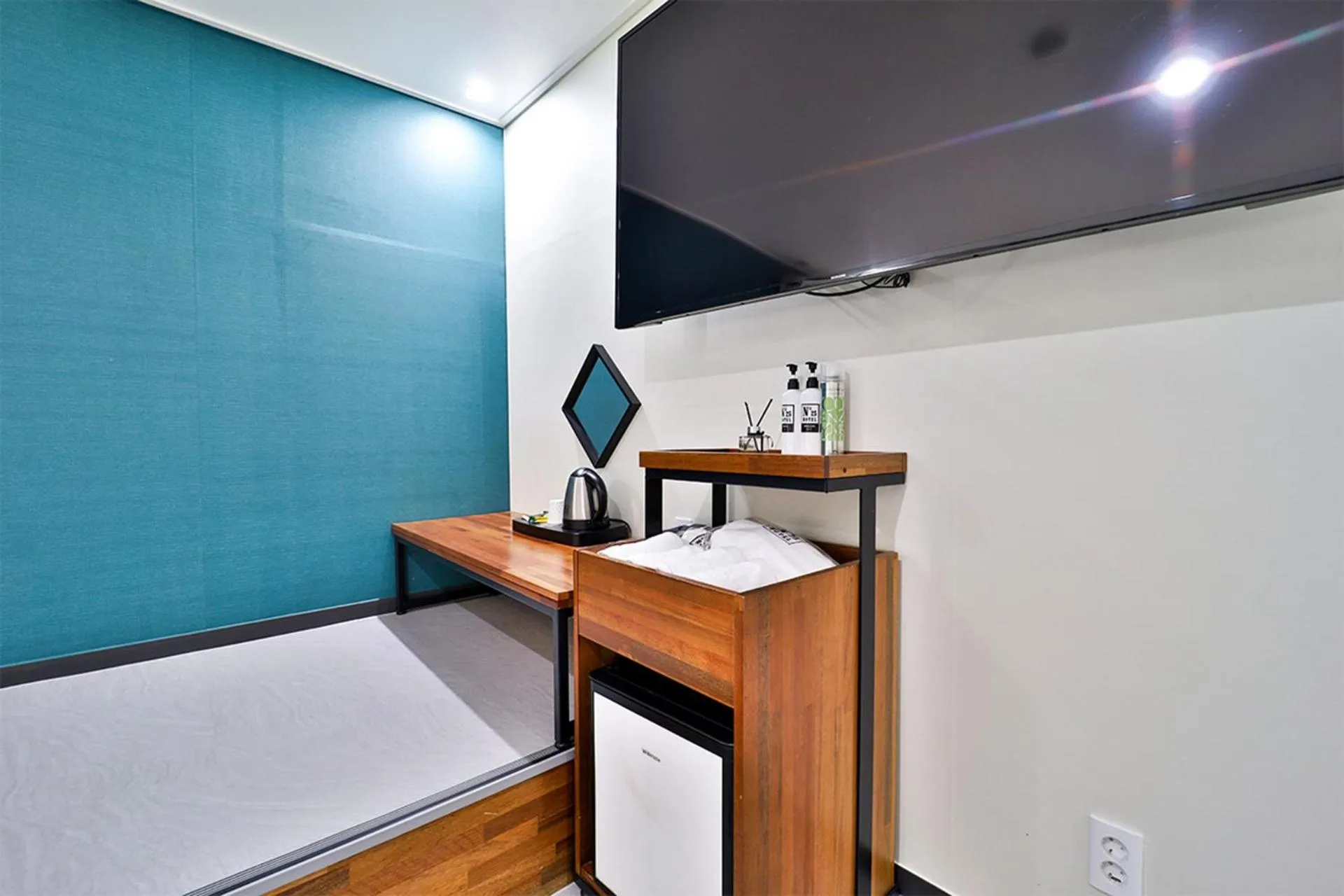 Bedroom, Bed in Calm Rest Hotel Busan Sasang