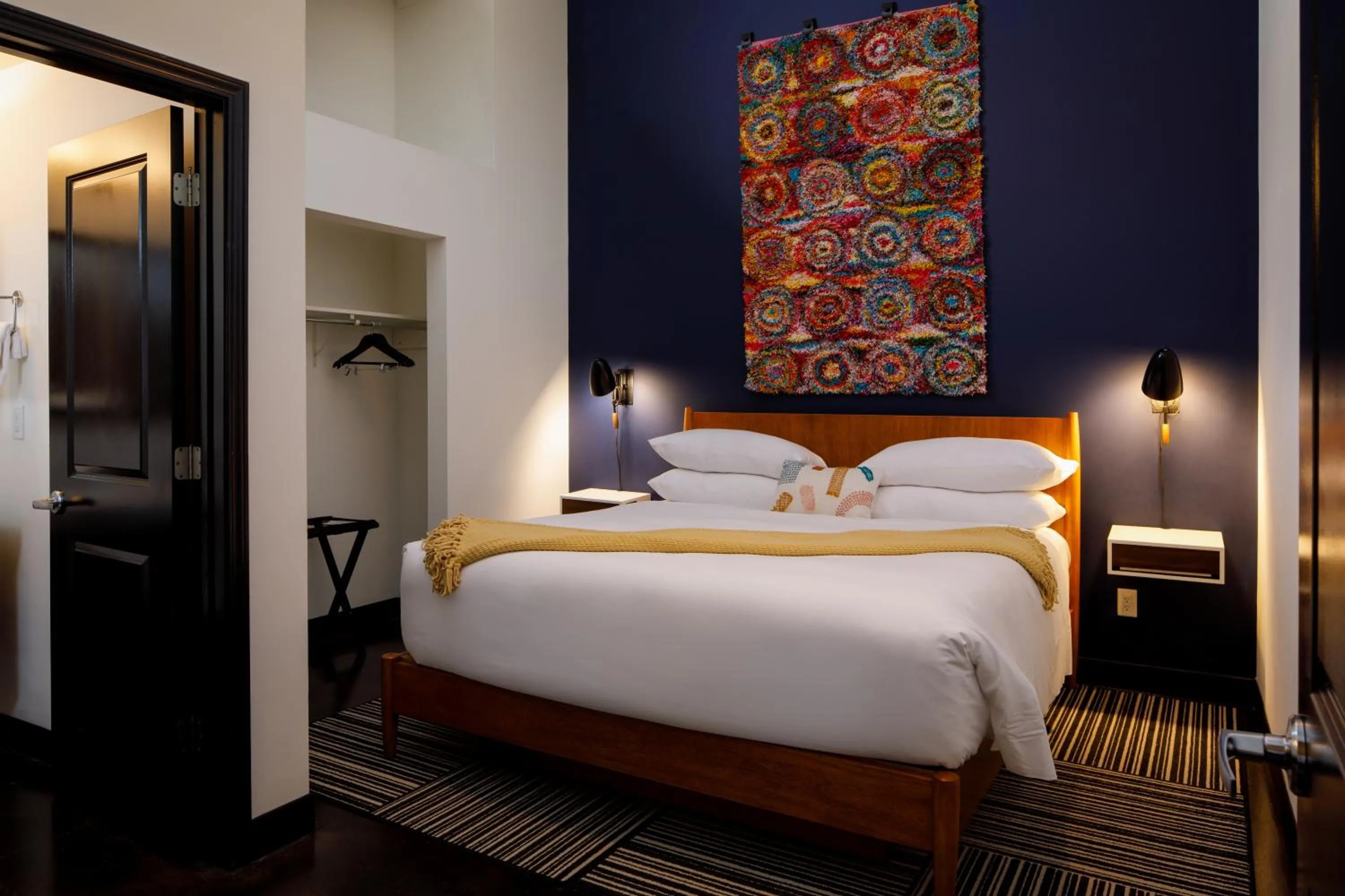 Bed in Hotel Clemons