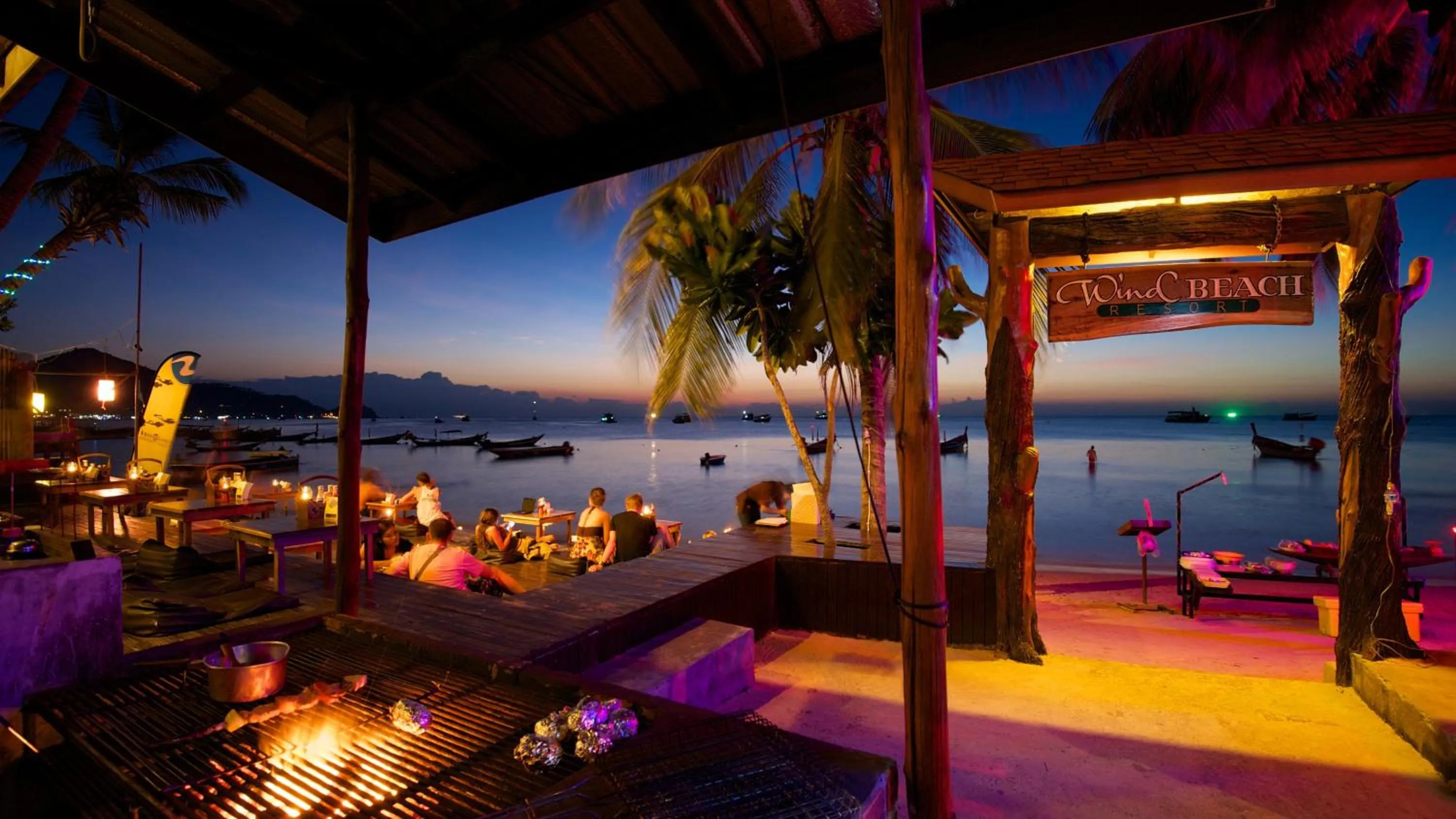 Lounge or bar in Wind Beach Resort