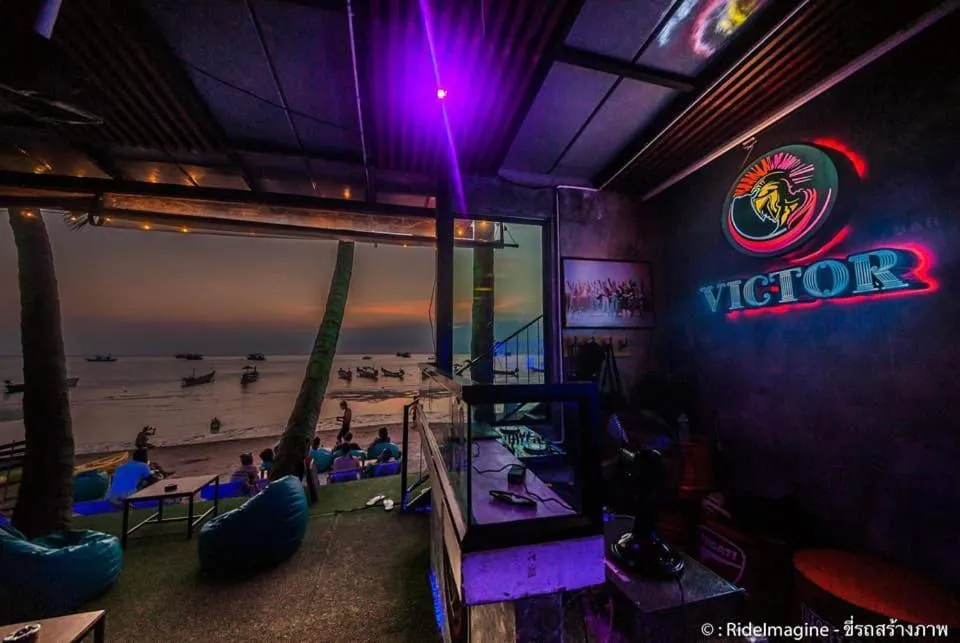 Nightclub / DJ in Wind Beach Resort