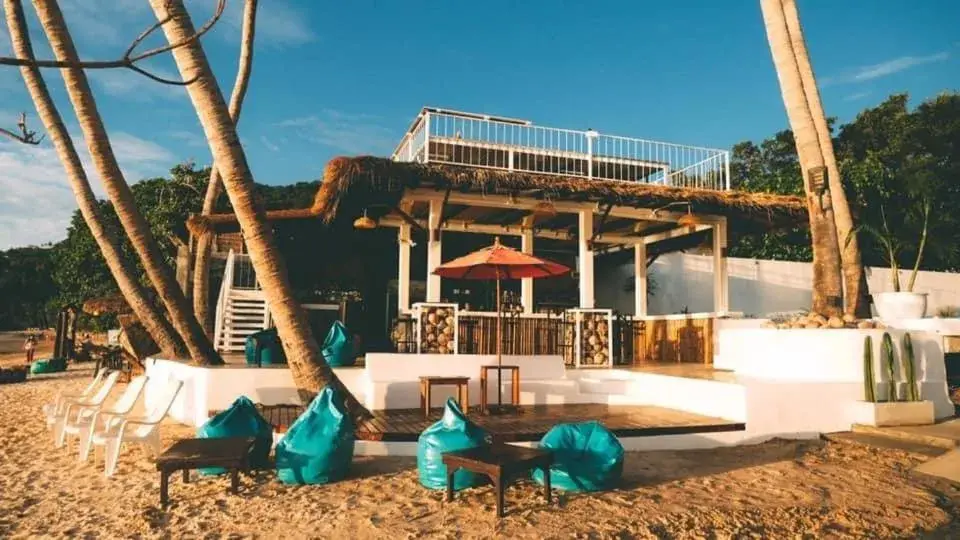 Lounge or bar in Wind Beach Resort Lounge or bar in Wind Beach Resort