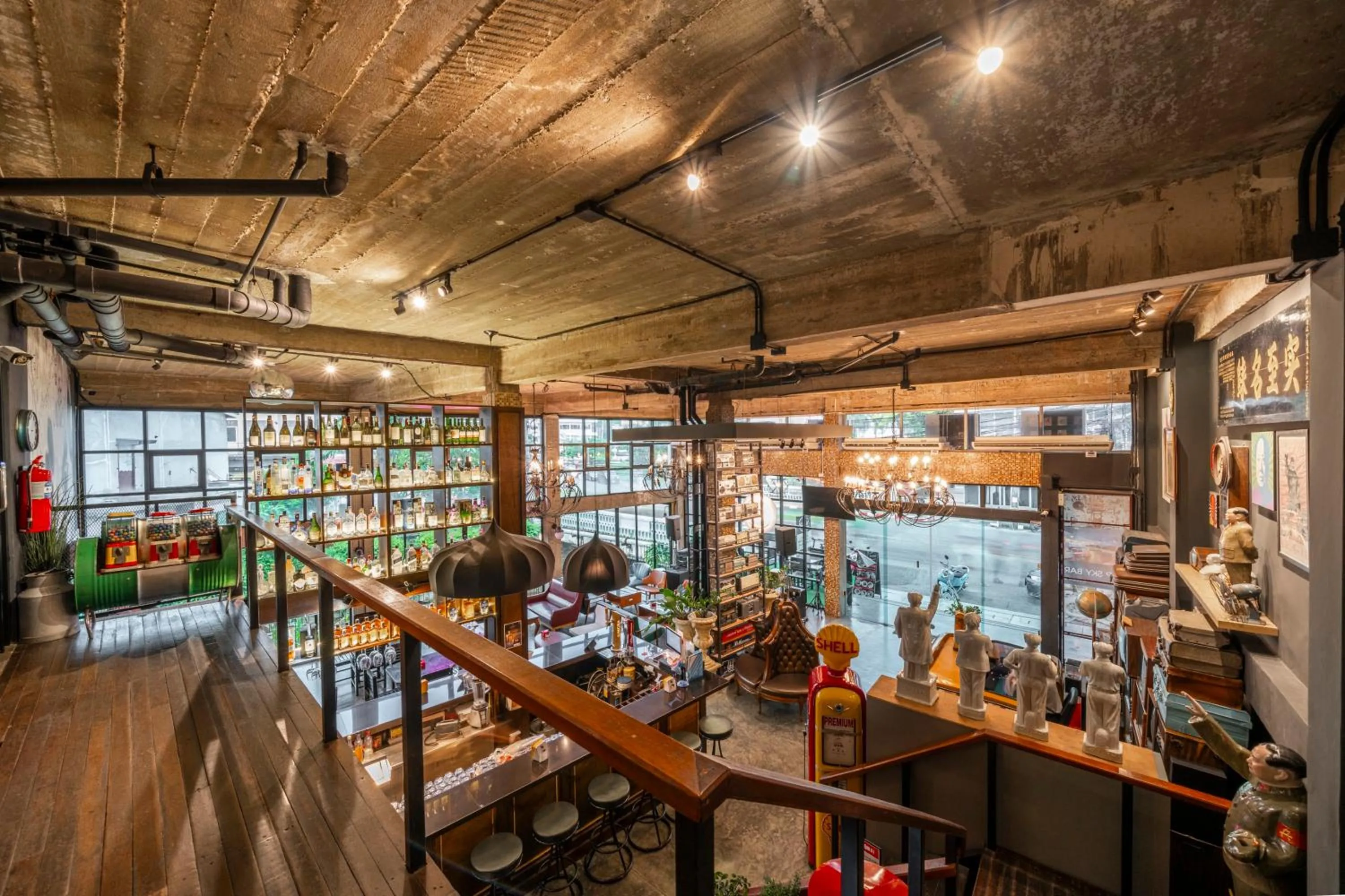 People in Quip Bed & Breakfast