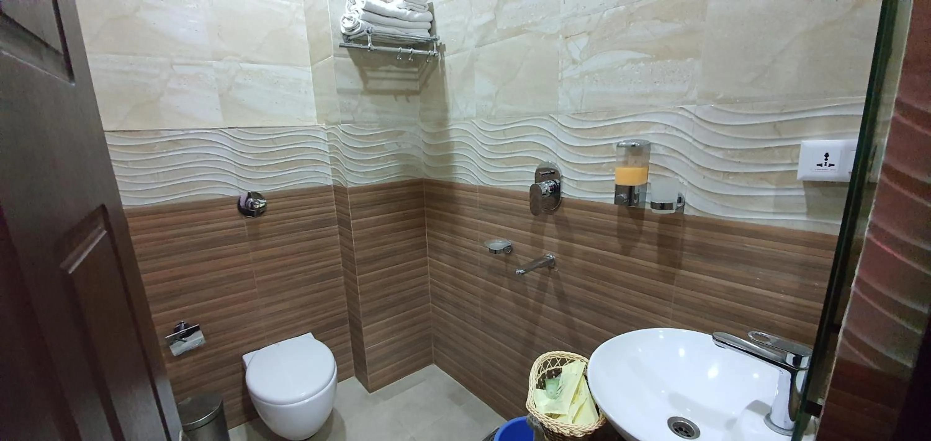 Bathroom in Annapurna Hotel