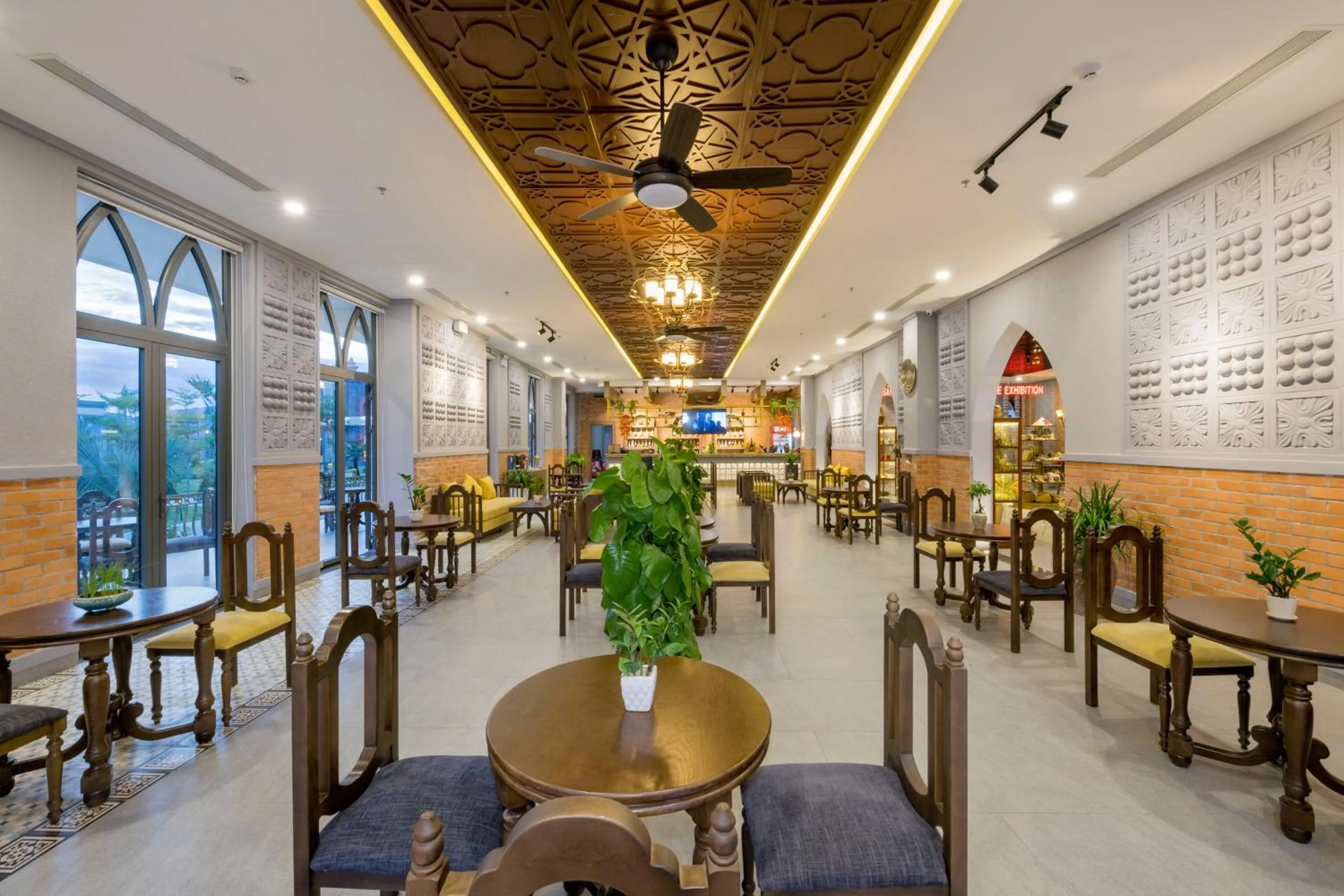 Restaurant/places to eat in My Son Heritage Resort and Spa