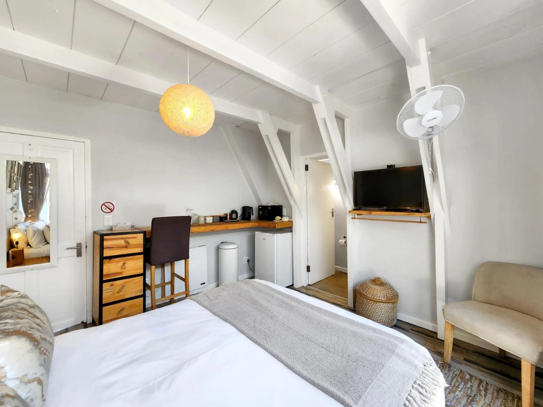 Bed in Salt Boutique Guest House