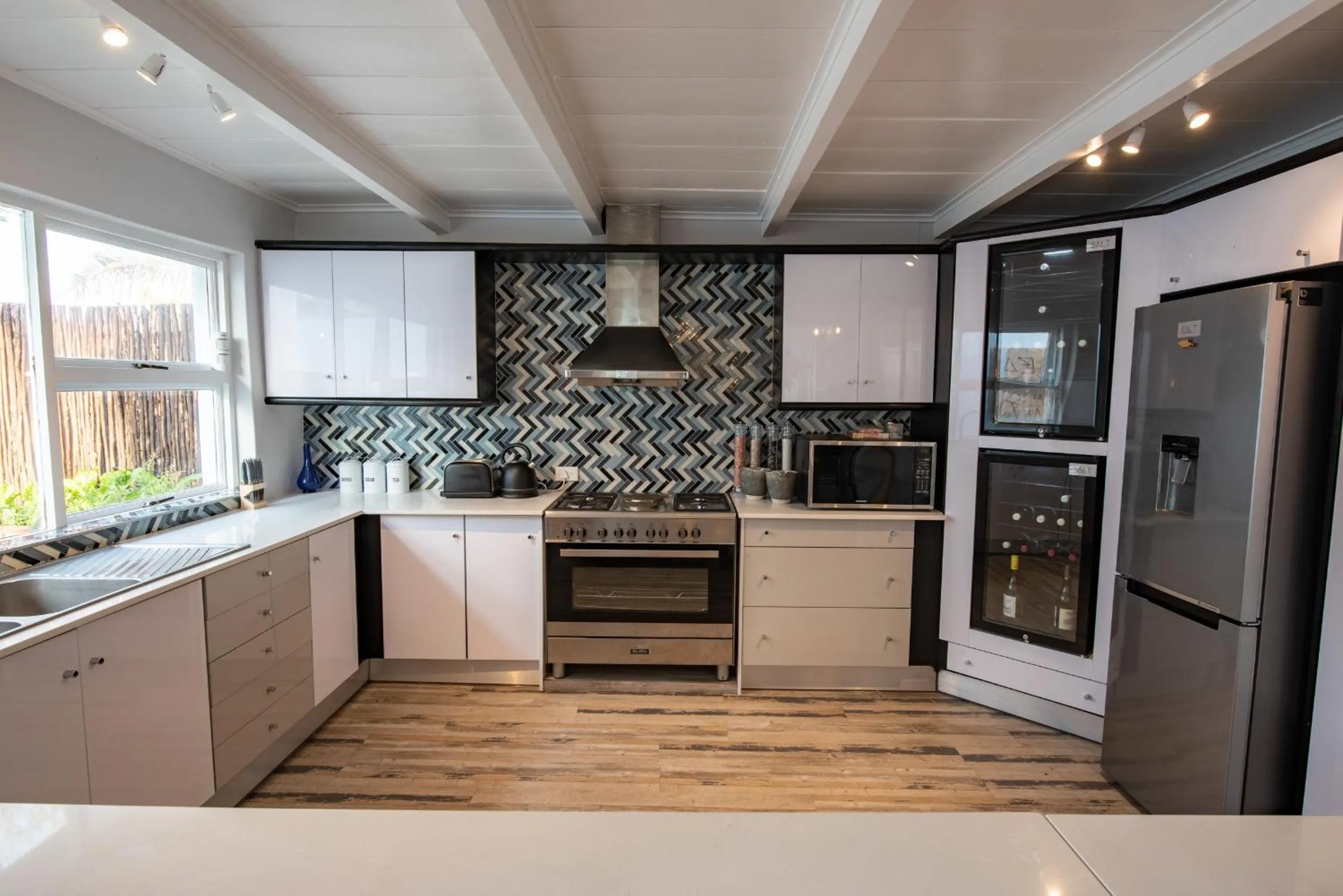 Kitchen or kitchenette in Salt Boutique Guest House