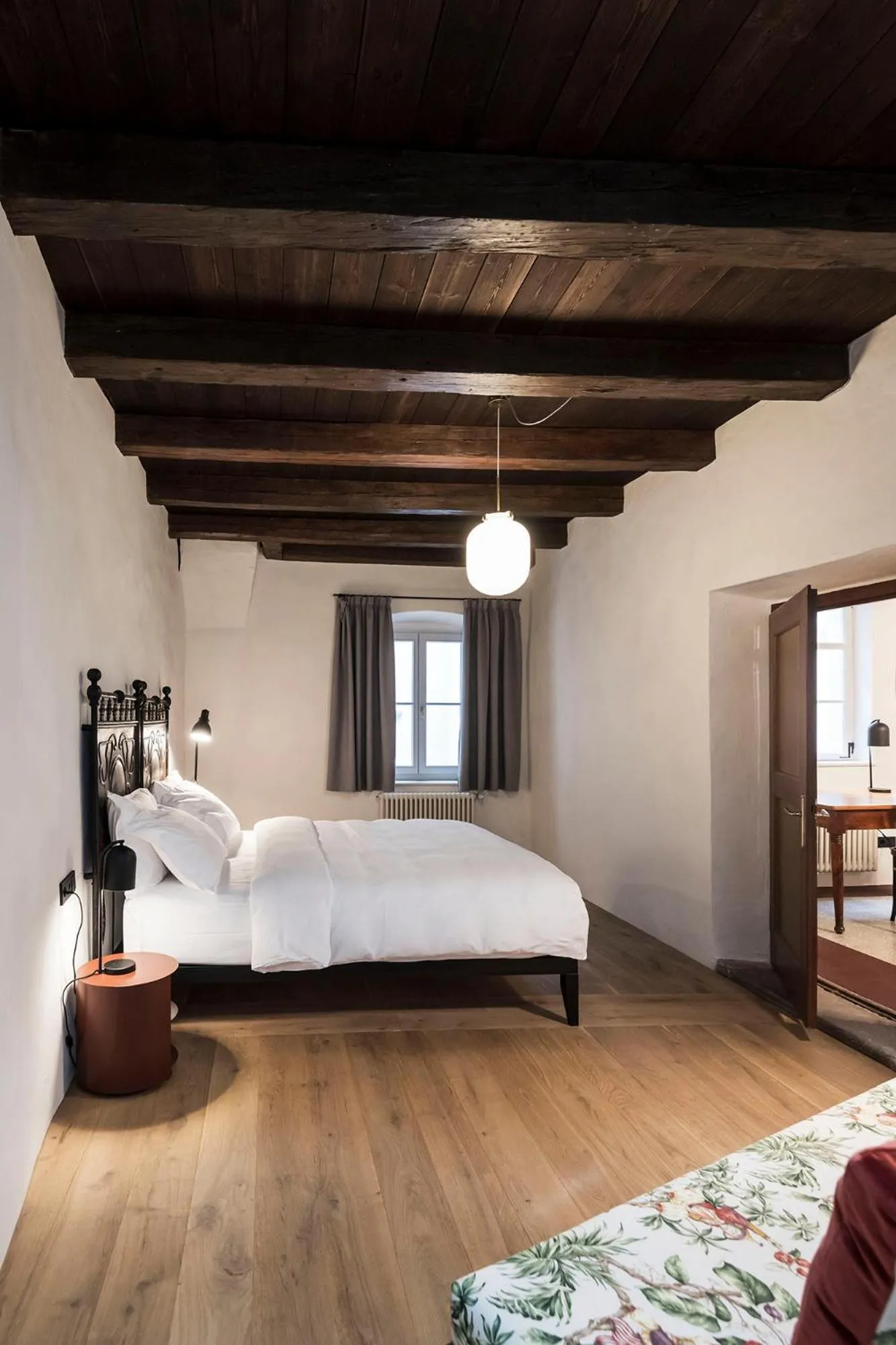 Bedroom, Bed in Goldenstern Townhouse