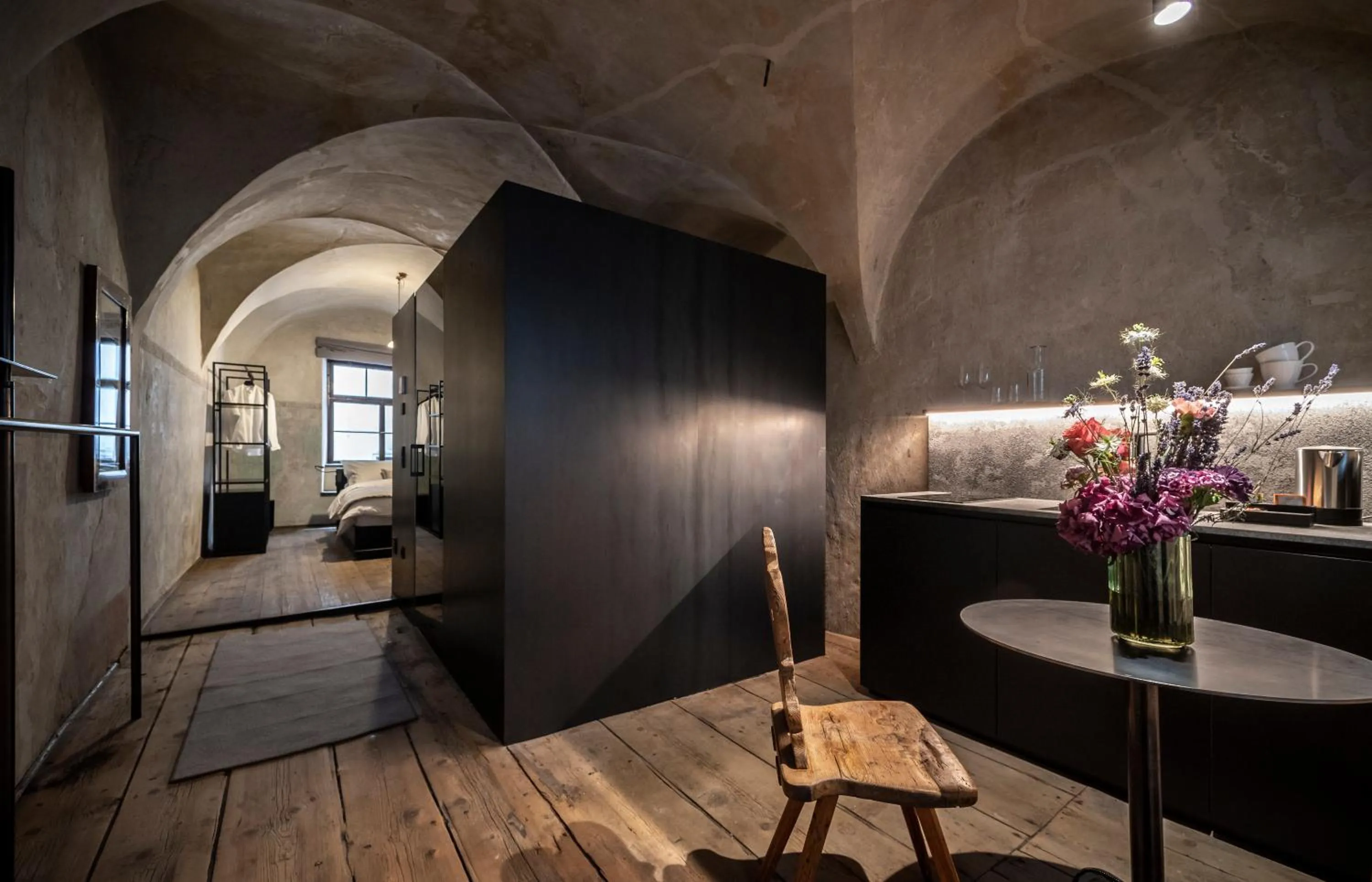 Photo of the whole room in Goldenstern Townhouse