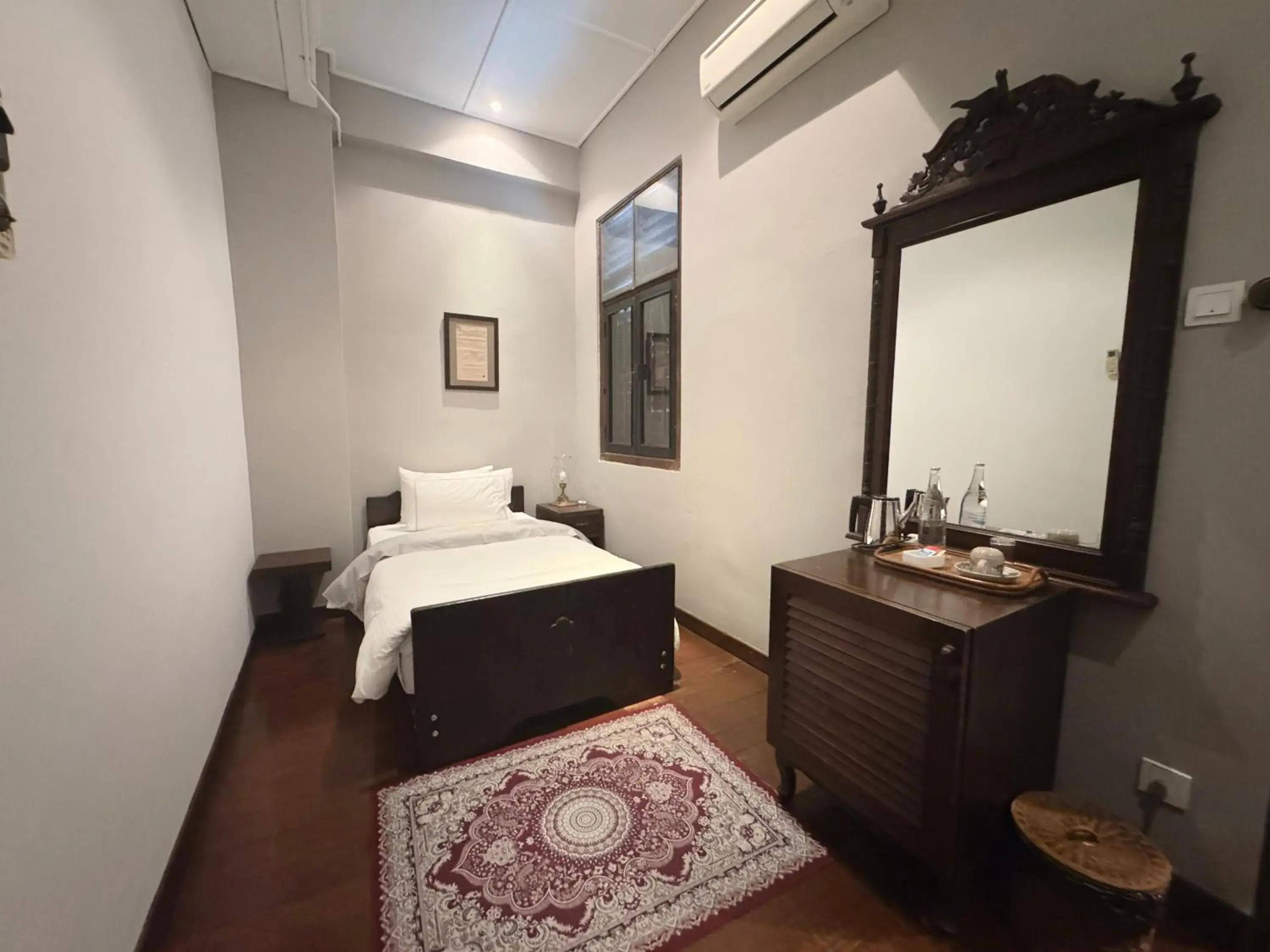 Bed in Museum Hotel Bed in Museum Hotel