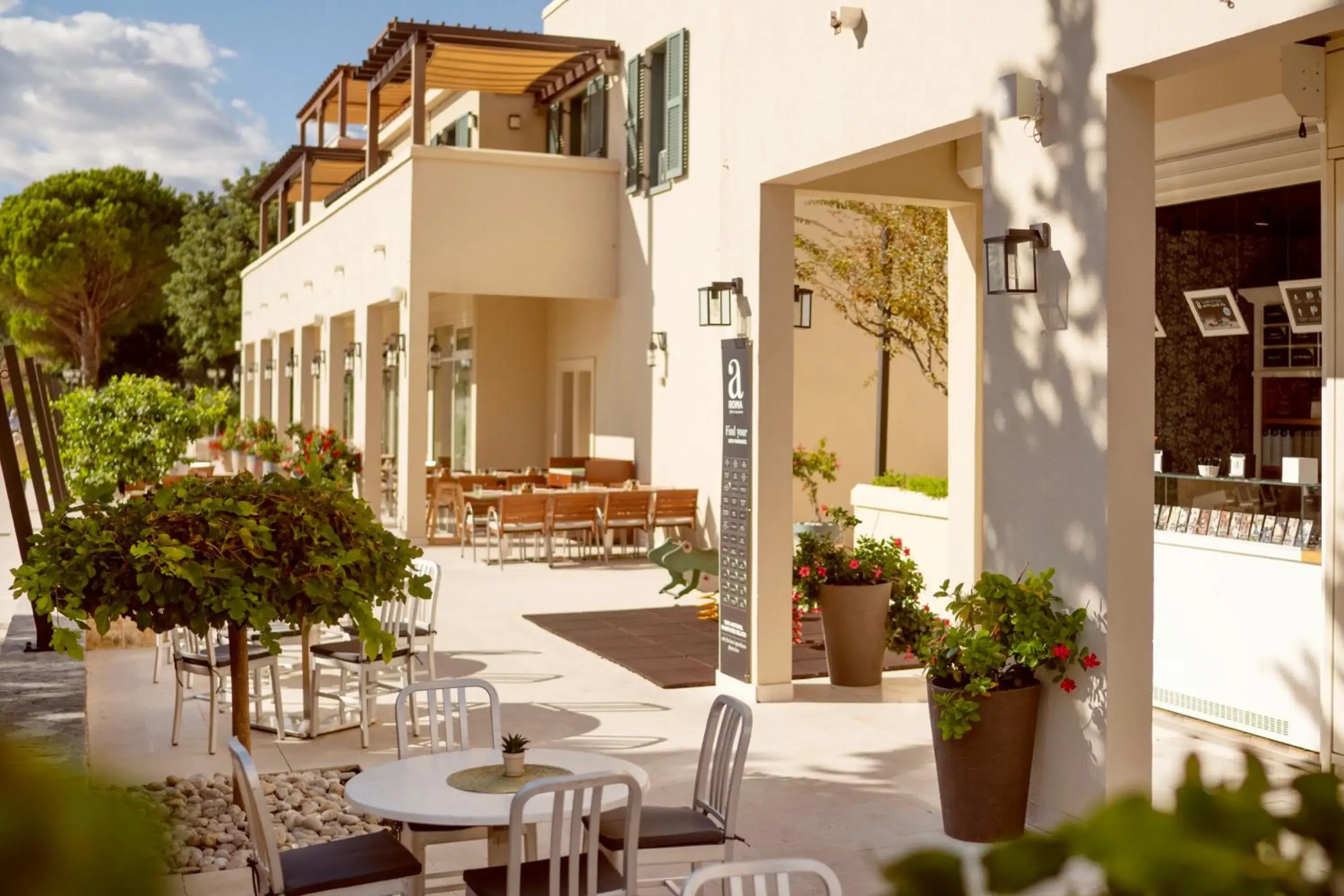 Restaurant/places to eat in Sun Gardens Dubrovnik Restaurant/places to eat in Sun Gardens Dubrovnik