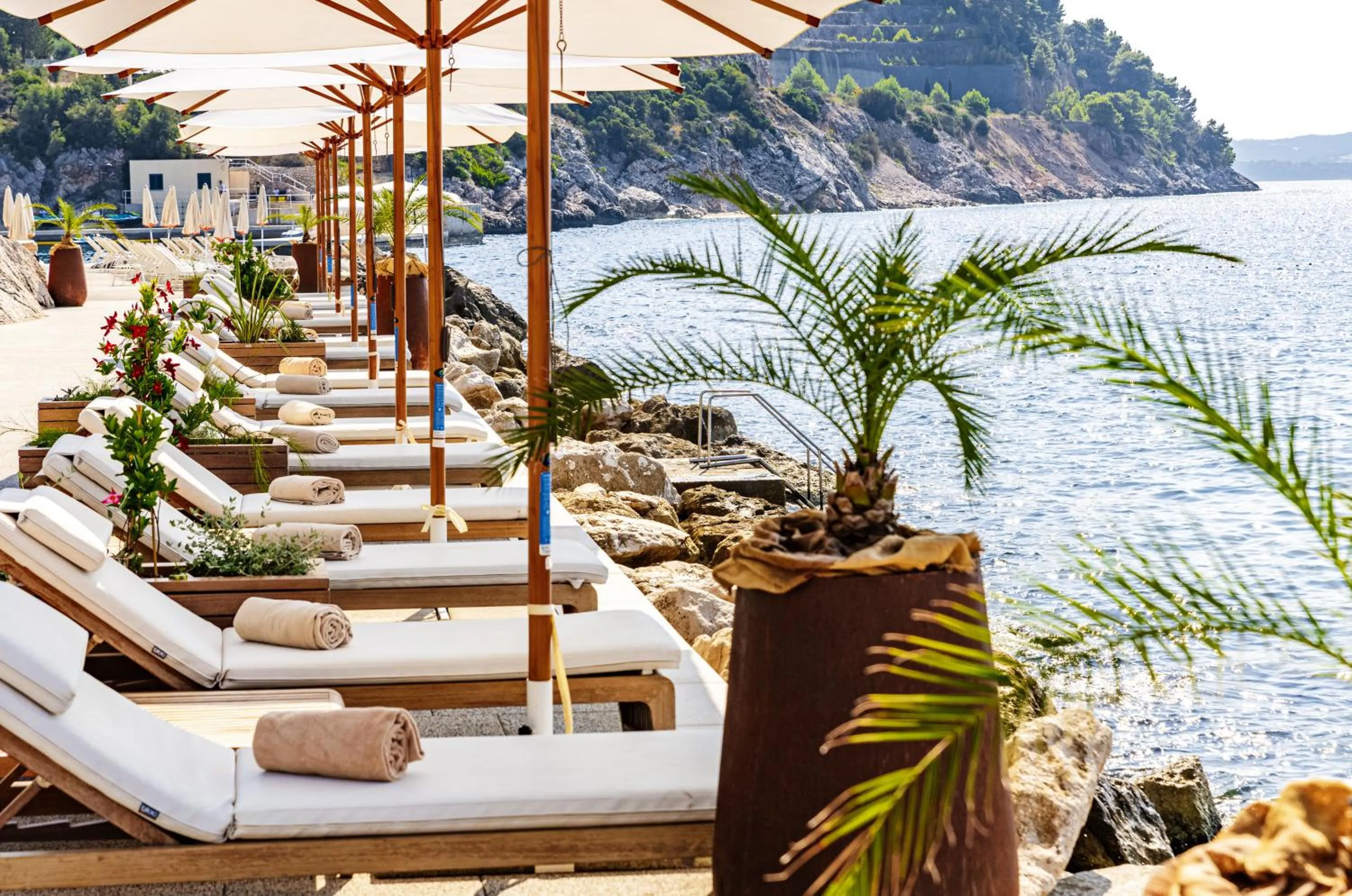 Beach in Sun Gardens Dubrovnik