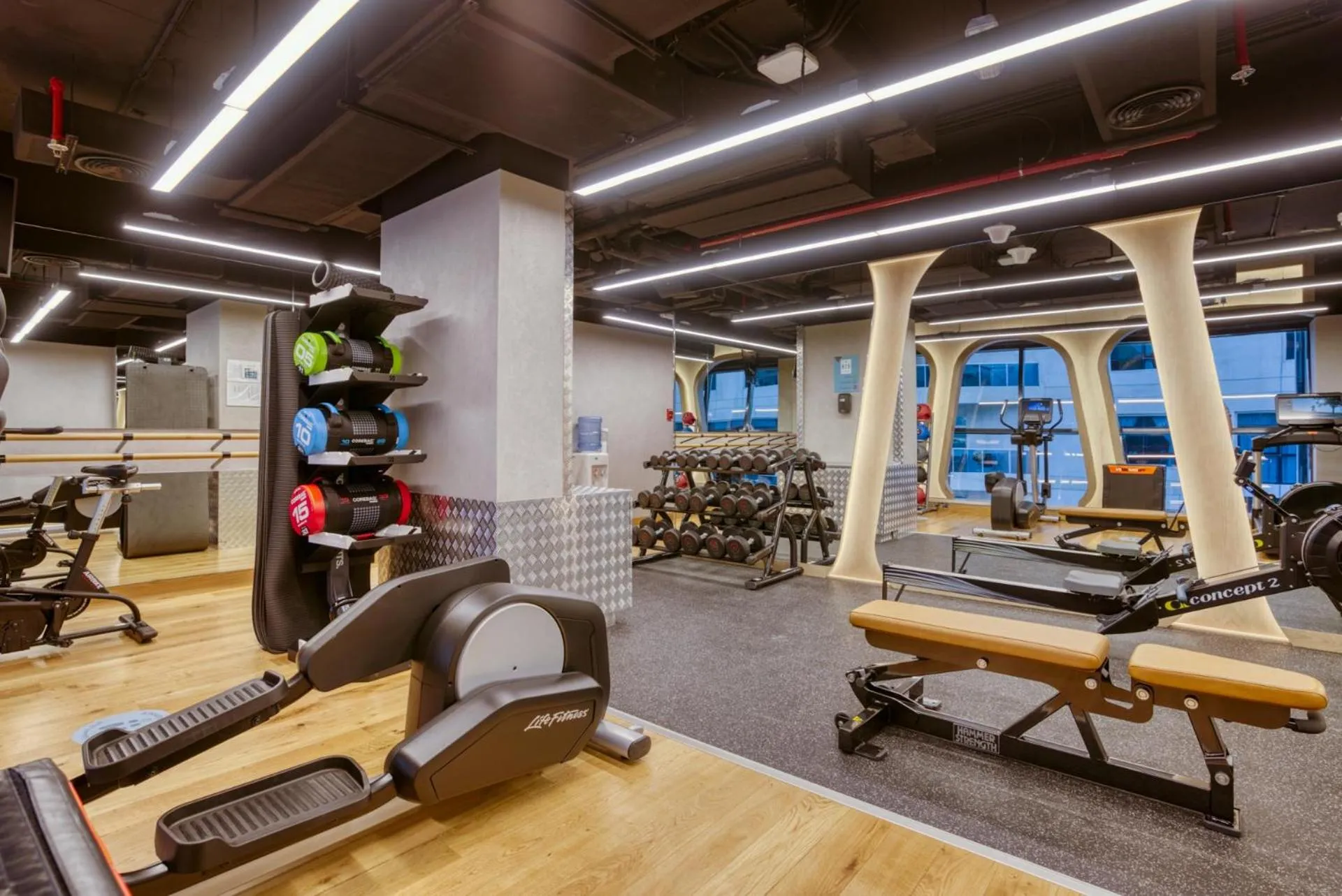 Fitness centre/facilities in Millennium Place Dubai Marina