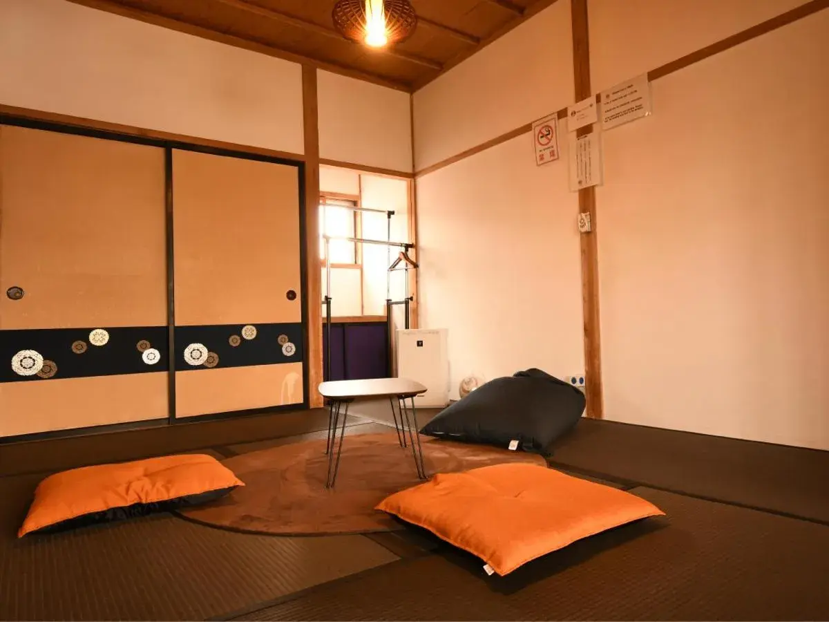 Bed in Tsubaki - the best guesthouse in Inawashiro - Bed in Tsubaki - the best guesthouse in Inawashiro -