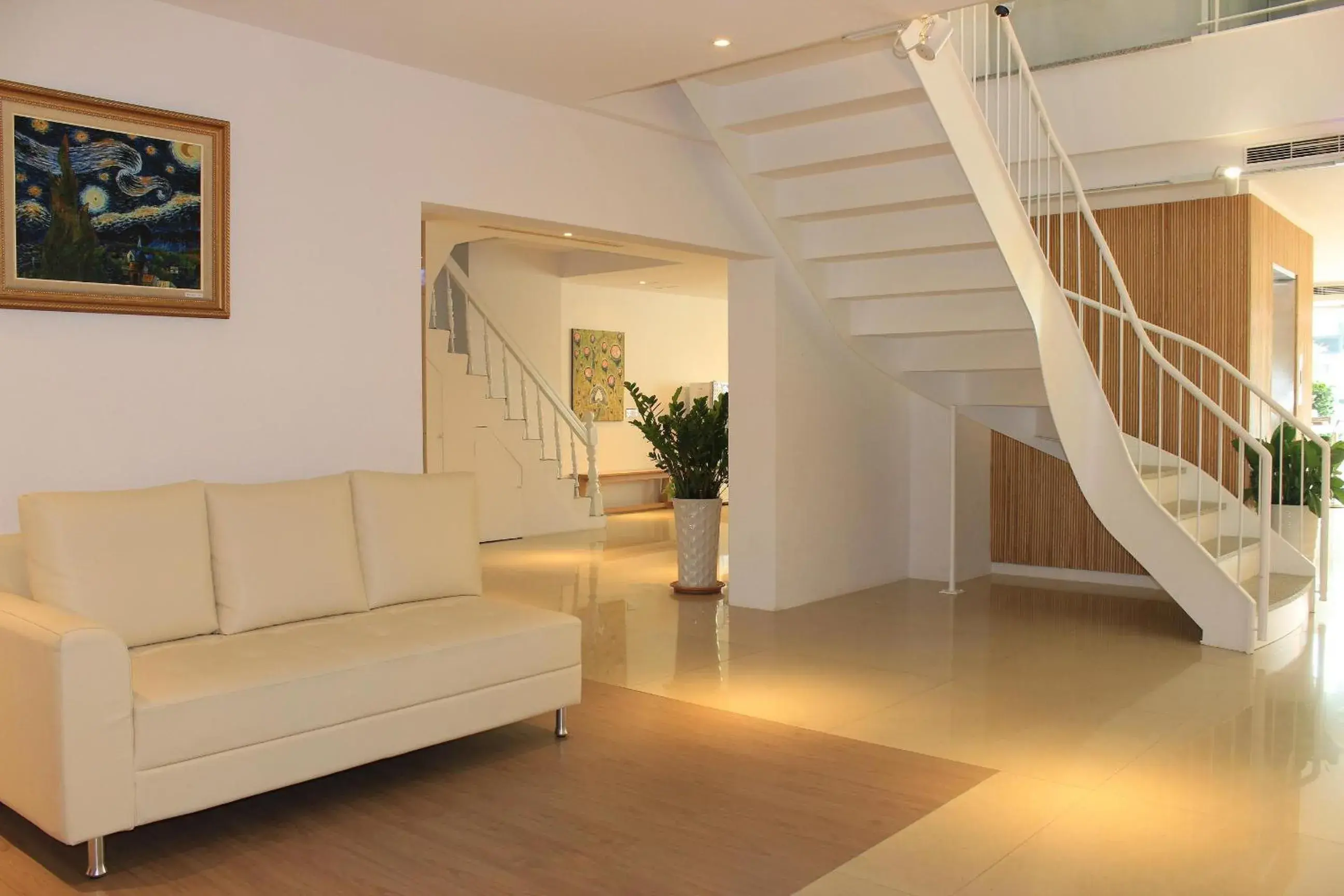 Lobby or reception in Sunnyside Hotel Lobby or reception in Sunnyside Hotel