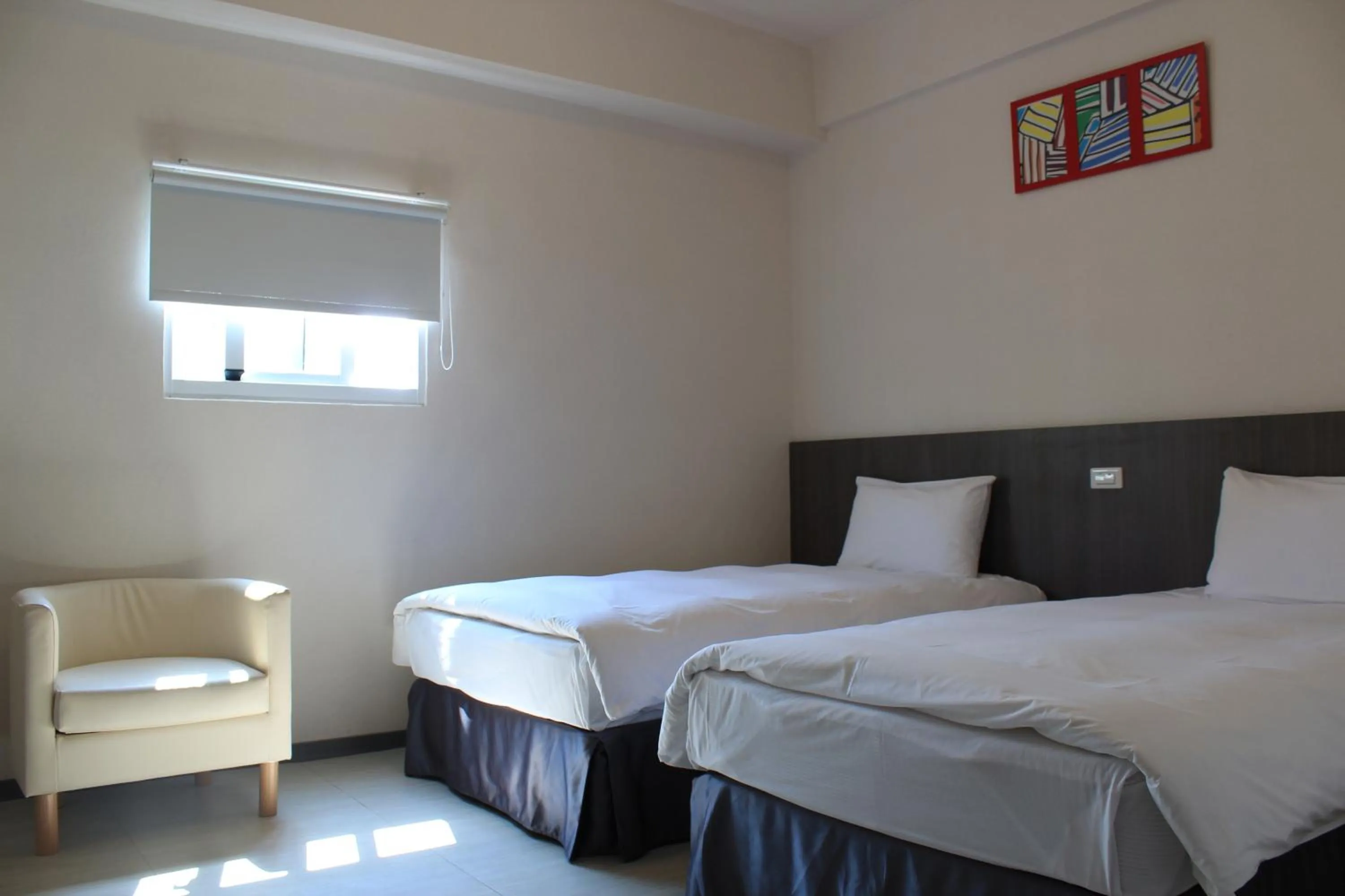 bunk bed, Bed in Sunnyside Hotel