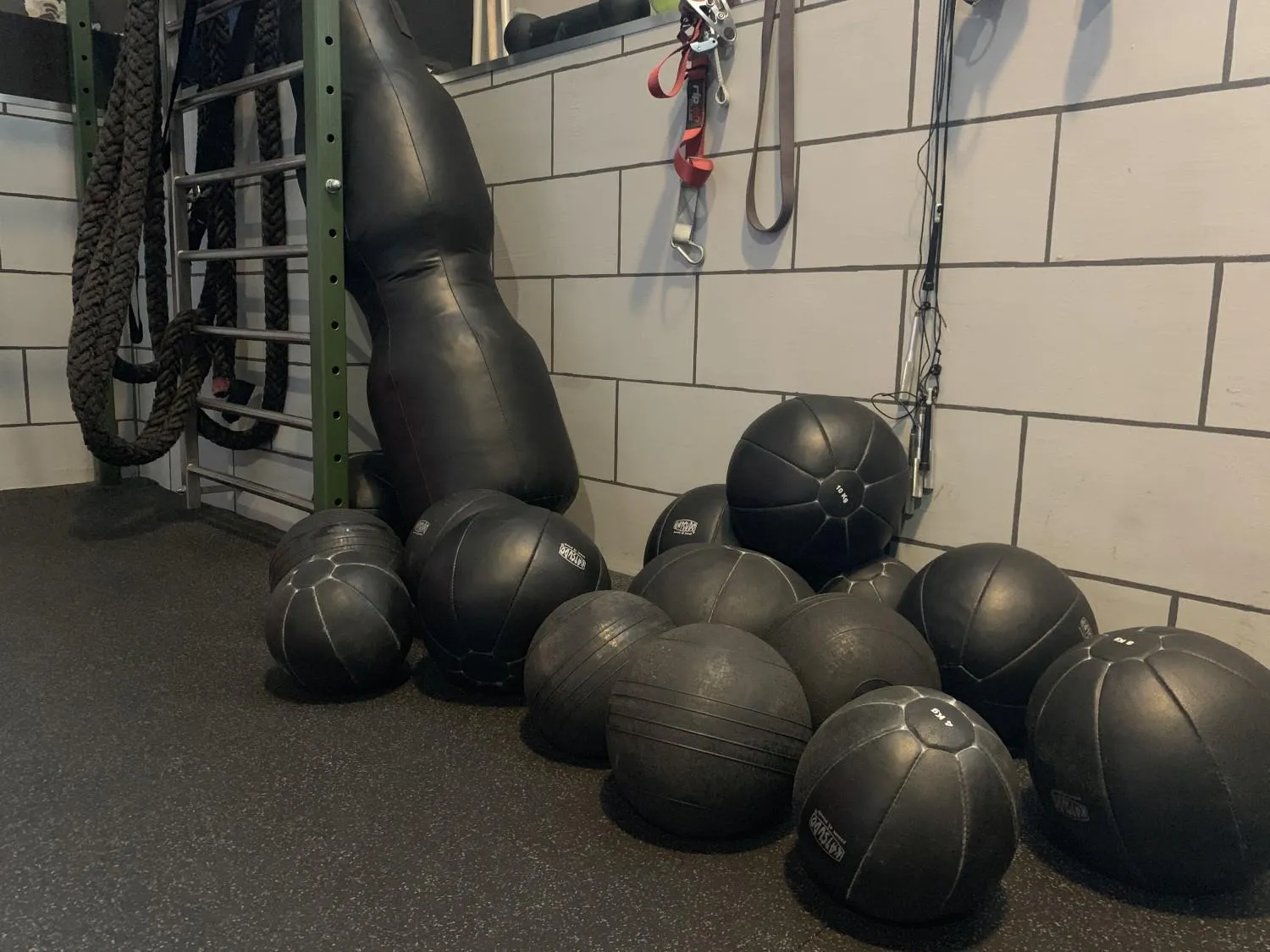 Property building in Hotel Patriot