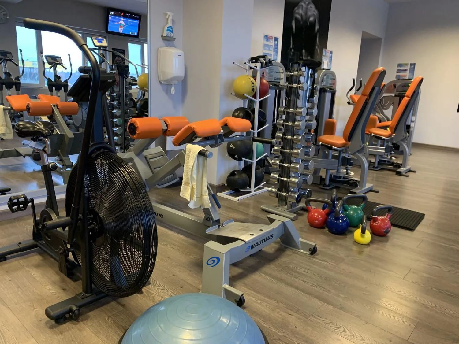 Property building in Hotel Patriot