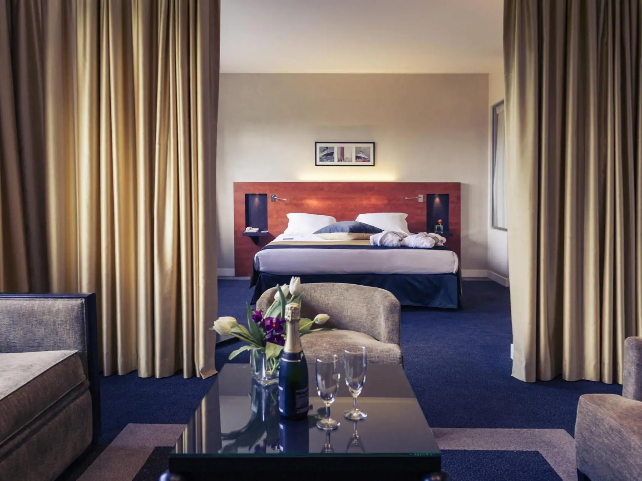 Suite in Mercure Maurepas Saint Quentin Suite in Mercure Maurepas Saint Quentin