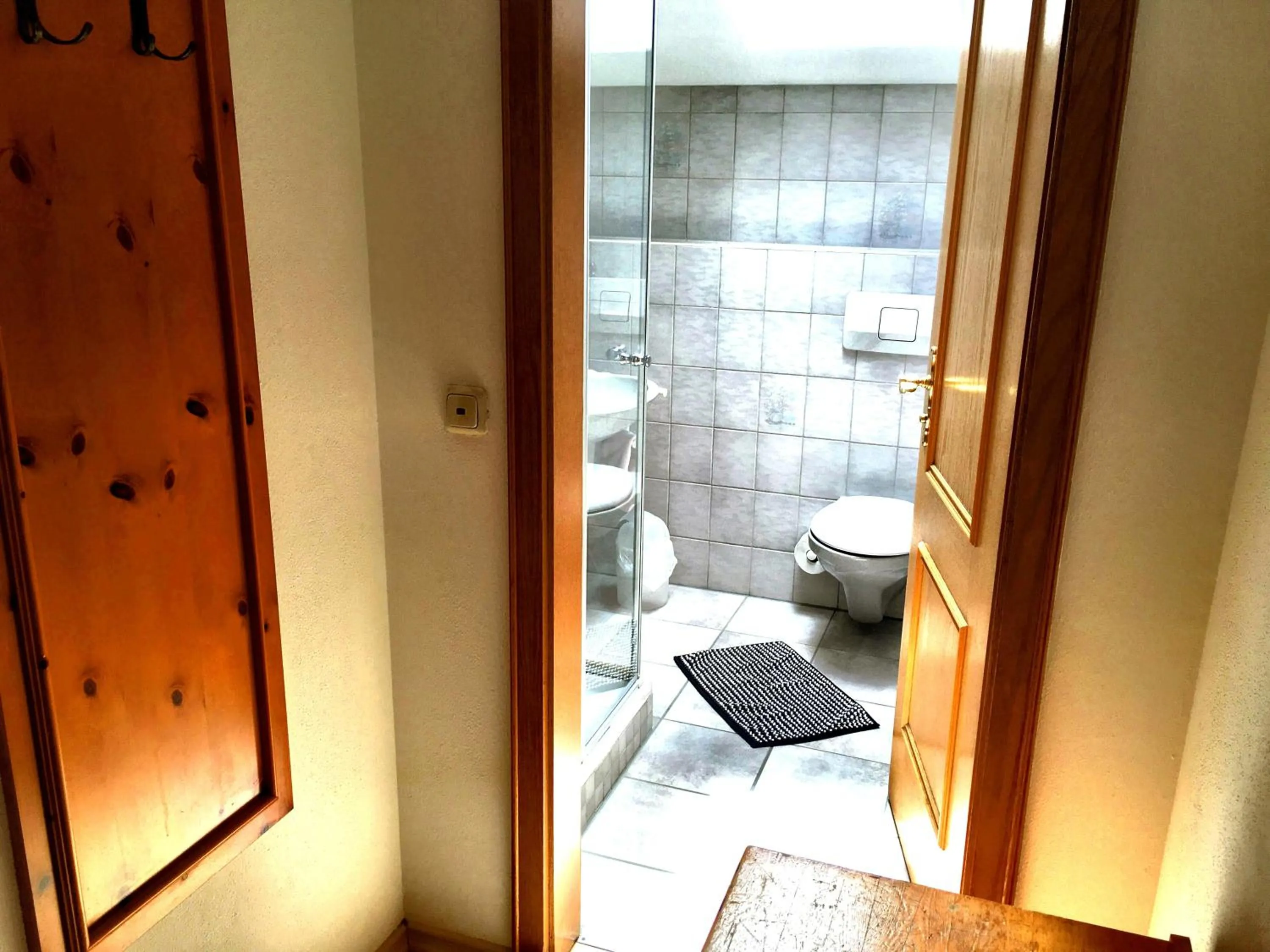 Bathroom in Gästehaus Brigitte