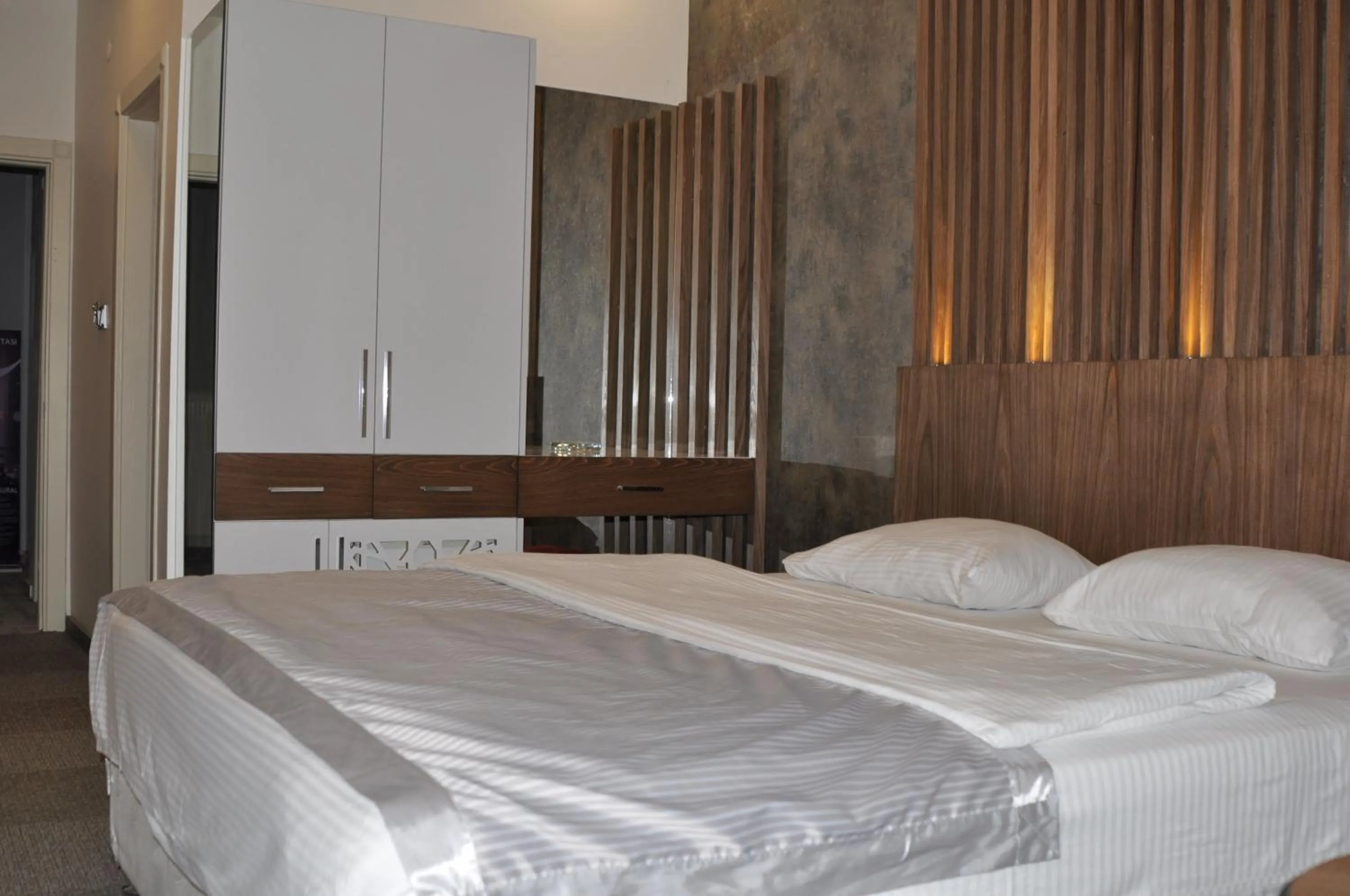 Photo of the whole room, Bed in ADMİRAL