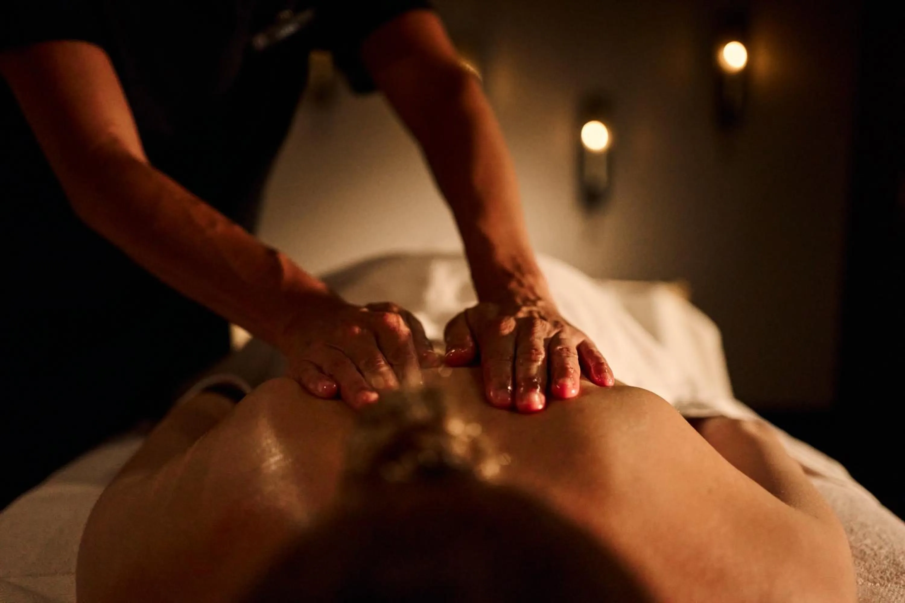 Massage in Hotel Único Madrid, Small Luxury Hotels