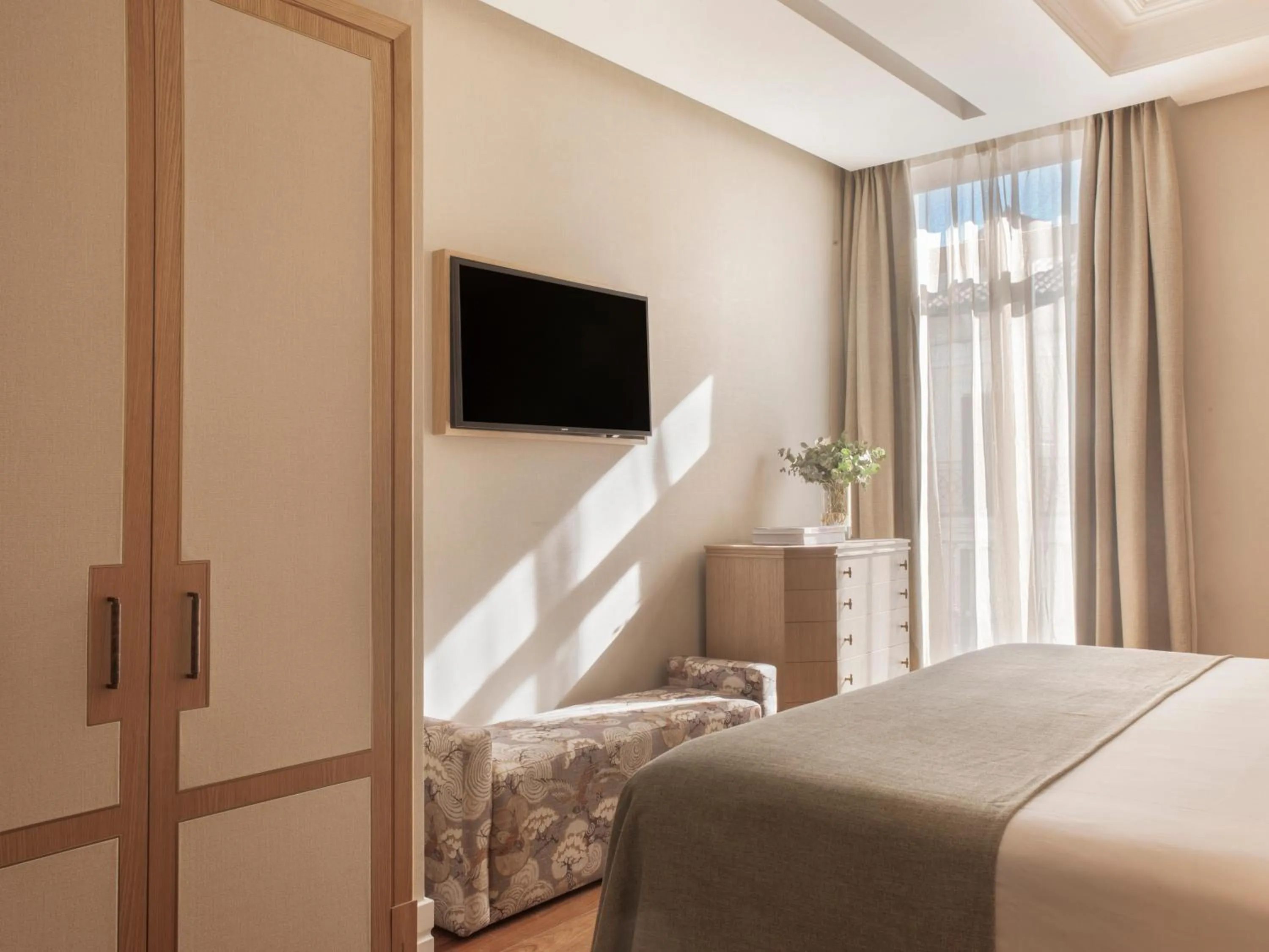 Bed in Hotel Único Madrid, Small Luxury Hotels