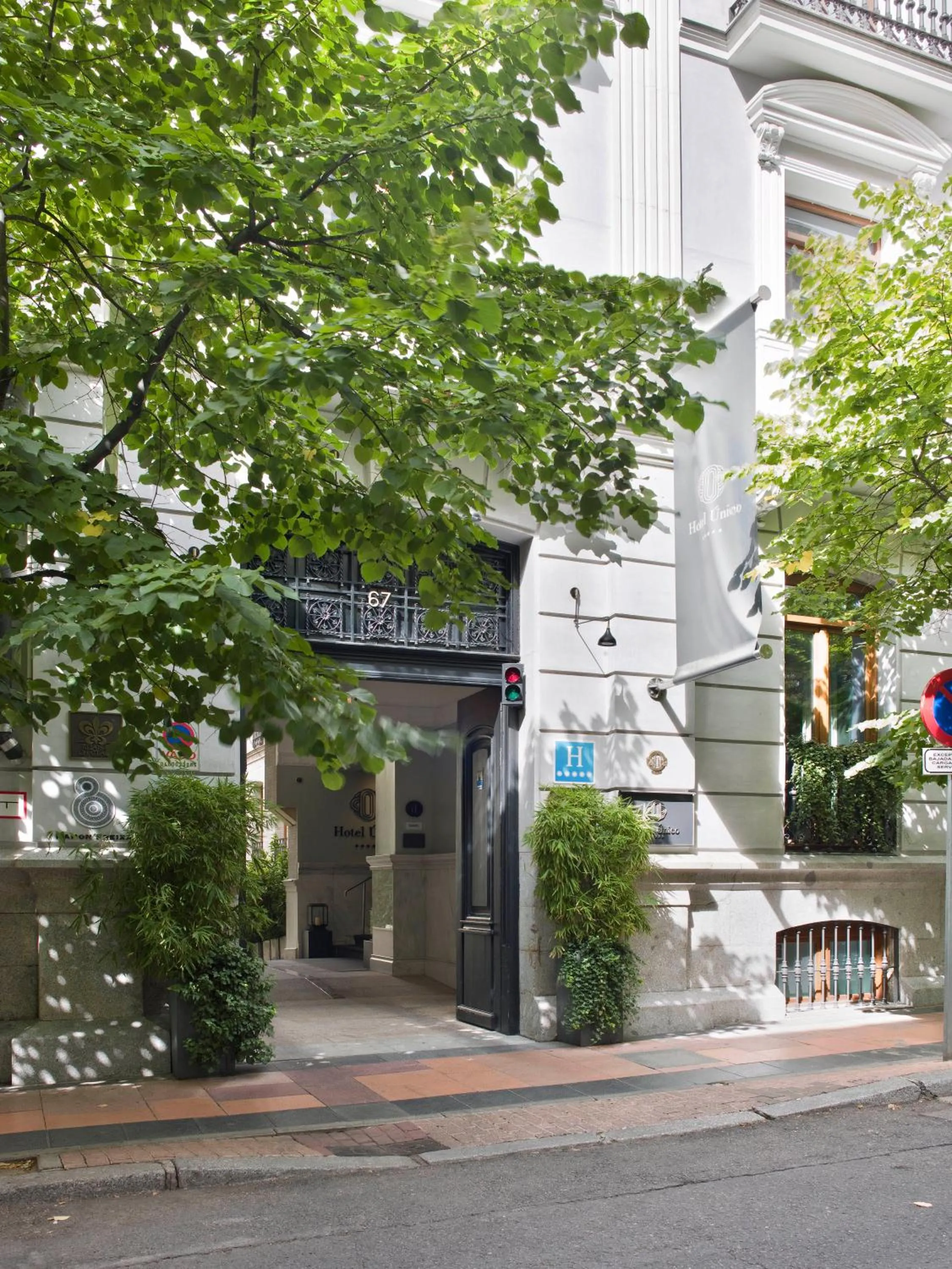 Facade/entrance in Hotel Único Madrid, Small Luxury Hotels