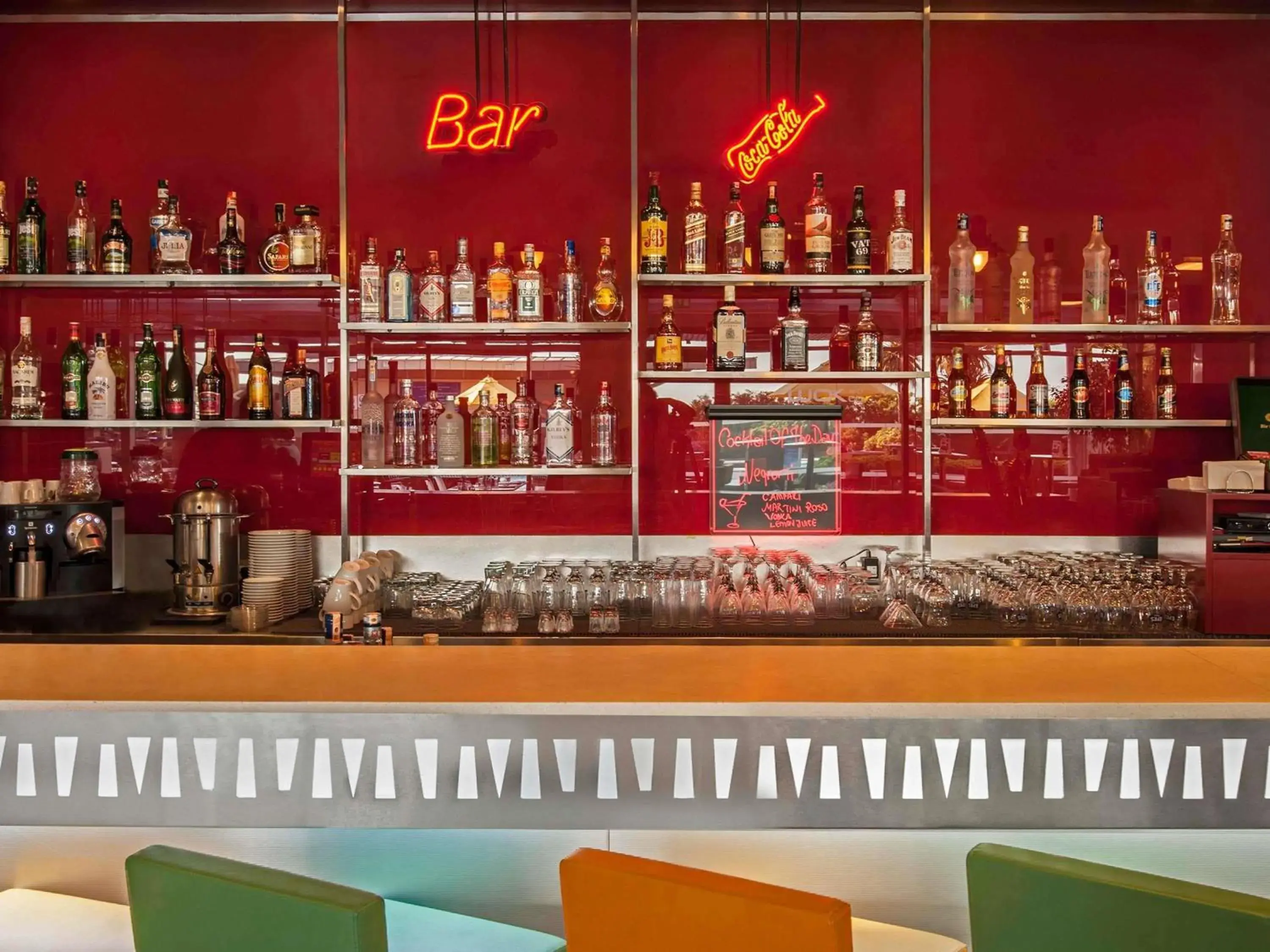 Lounge or bar in Ibis Istanbul Zeytinburnu Lounge or bar in Ibis Istanbul Zeytinburnu