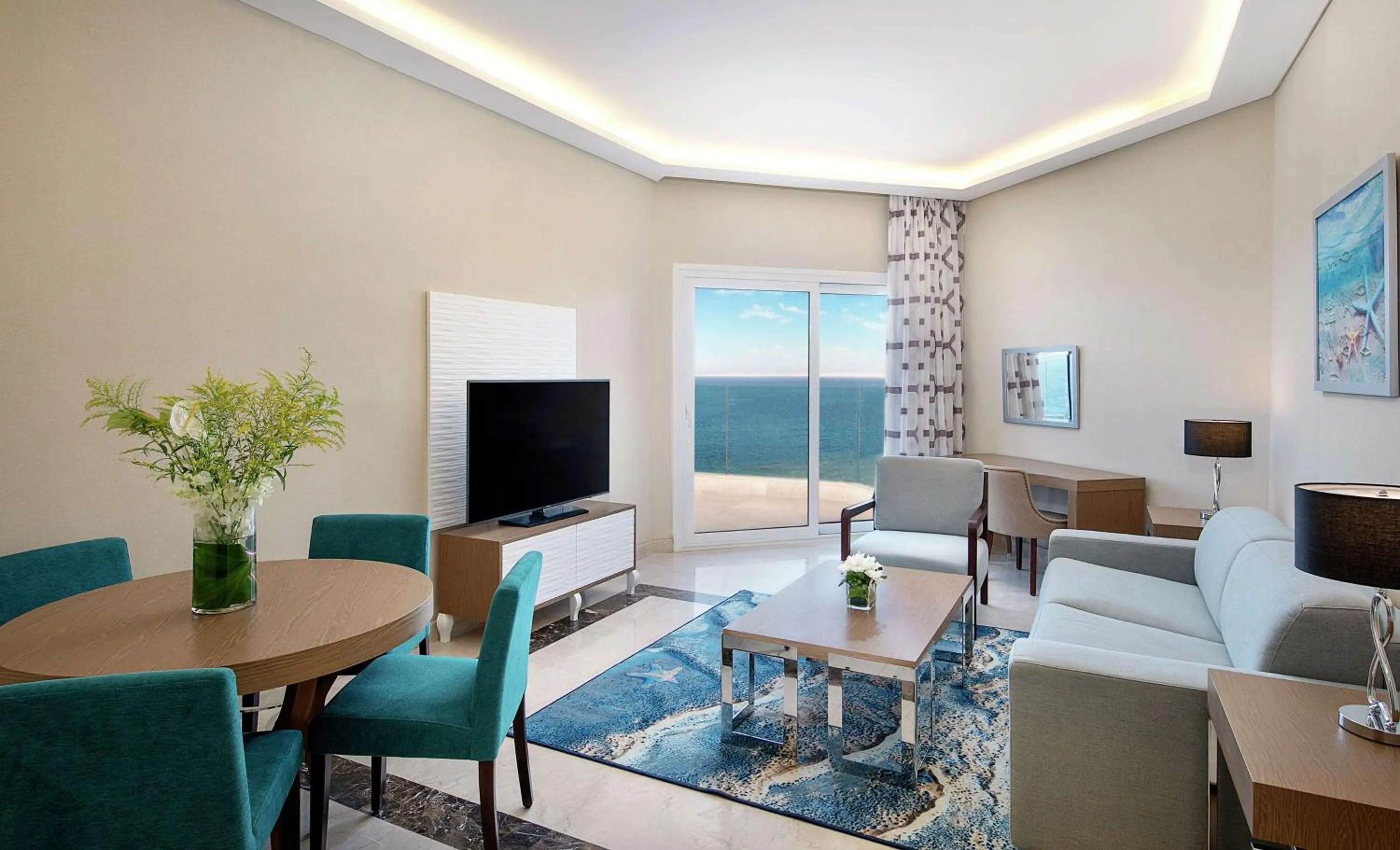 TV and multimedia in Hilton Hurghada Plaza Hotel