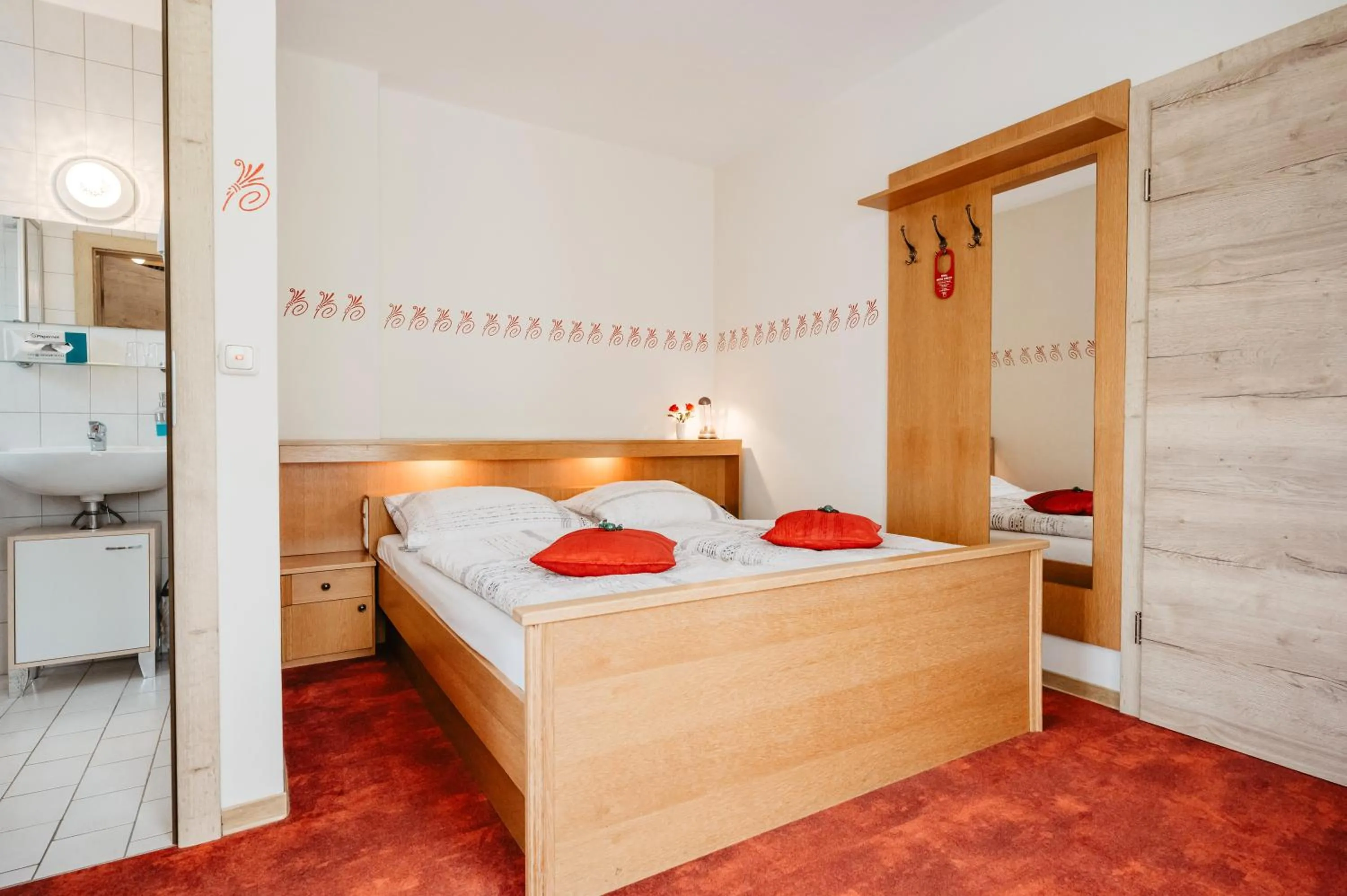 Bed in Landhotel Neuhof