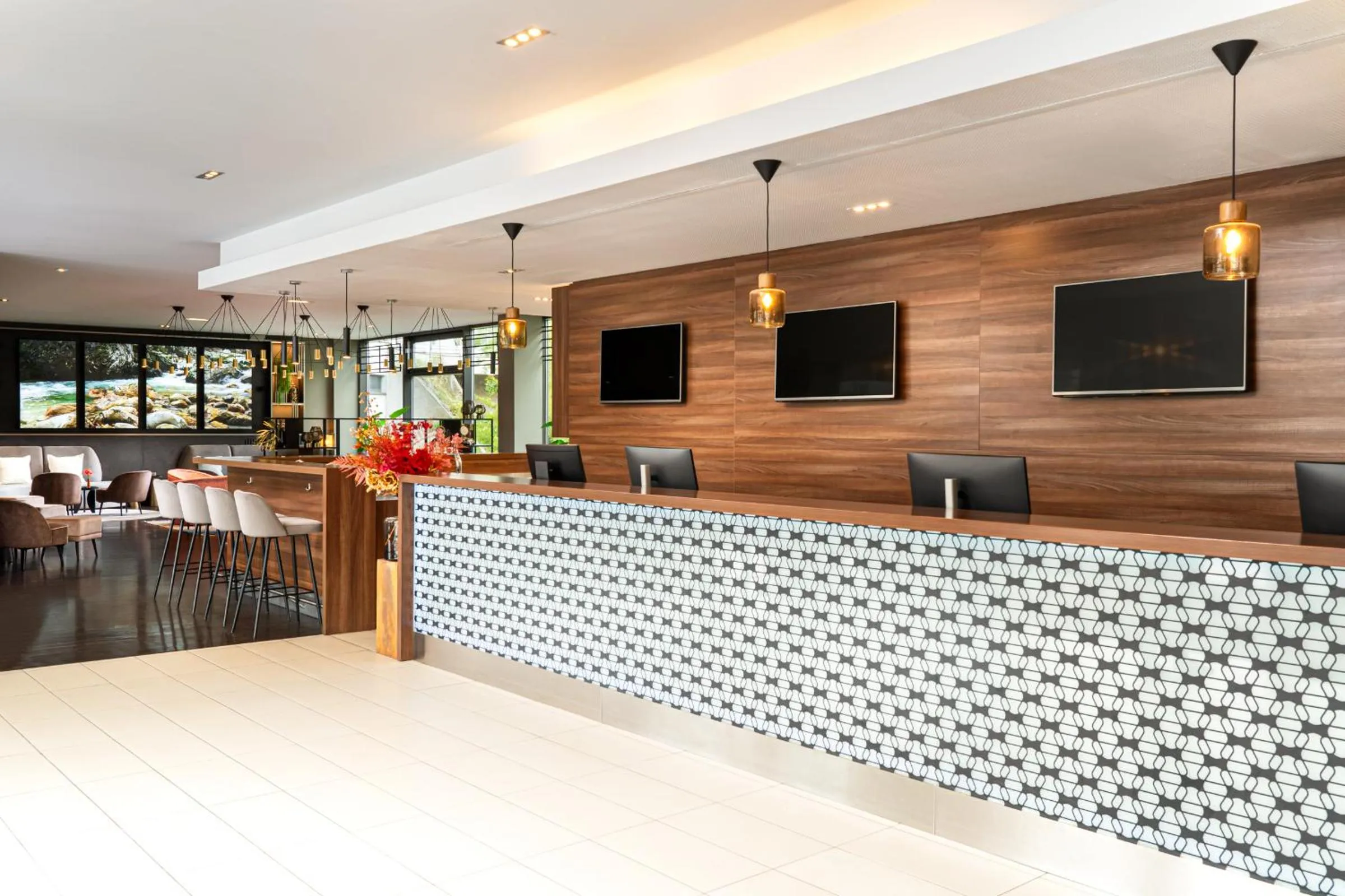 Lobby or reception in Leonardo Hotel Vienna Schönbrunn