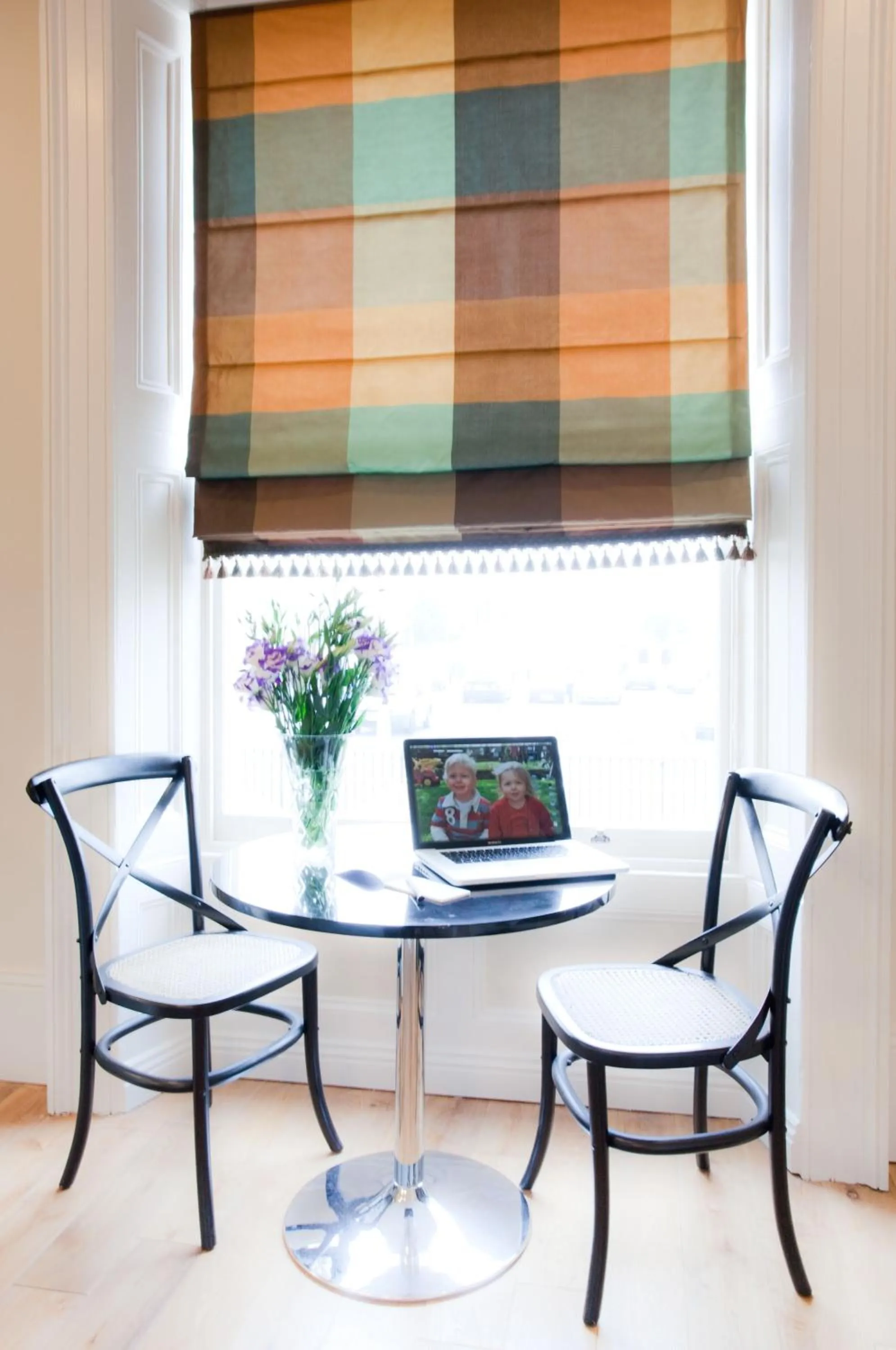 Decorative detail in Portland Apartments