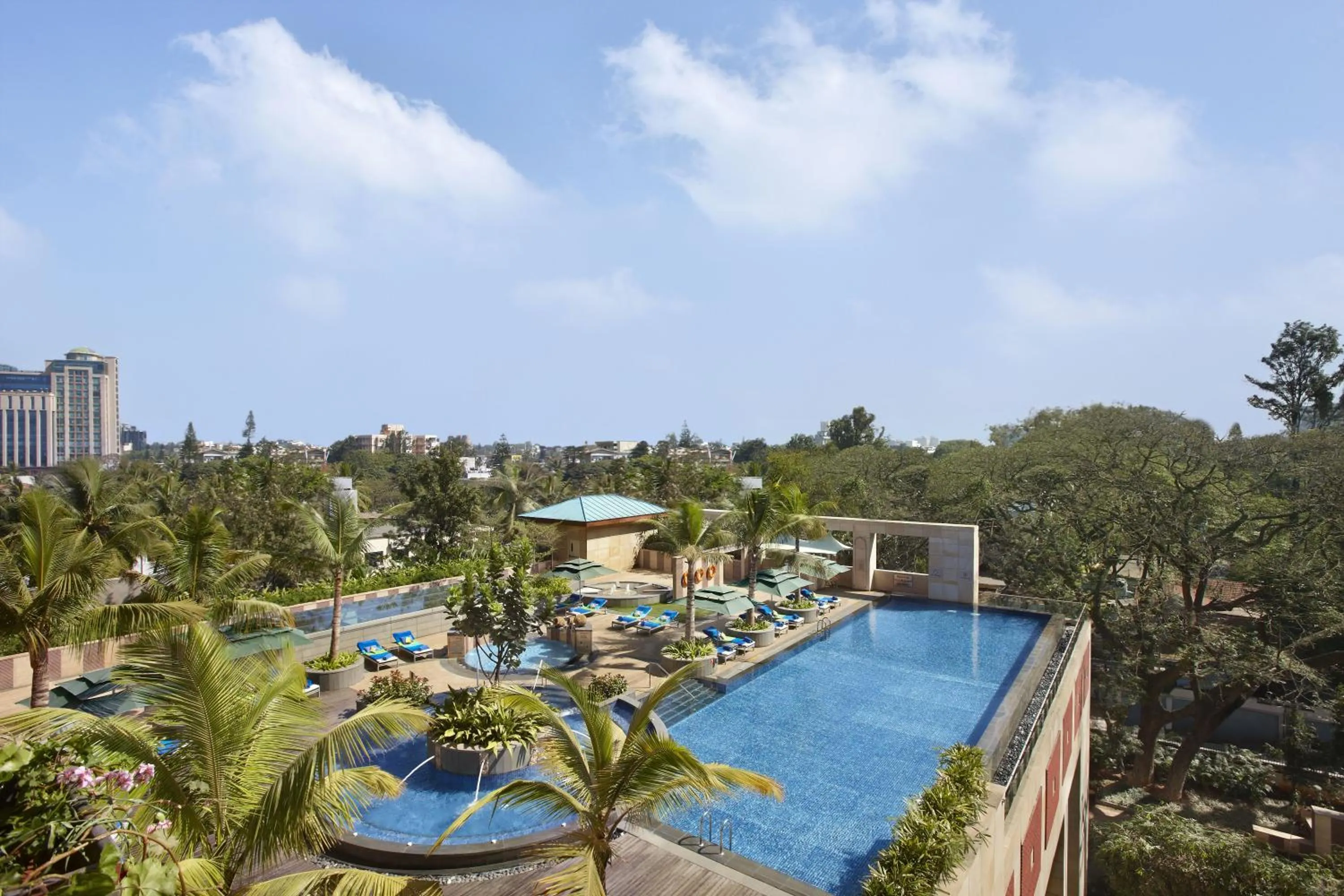 Swimming pool in ITC Gardenia, a Luxury Collection Hotel, Bengaluru